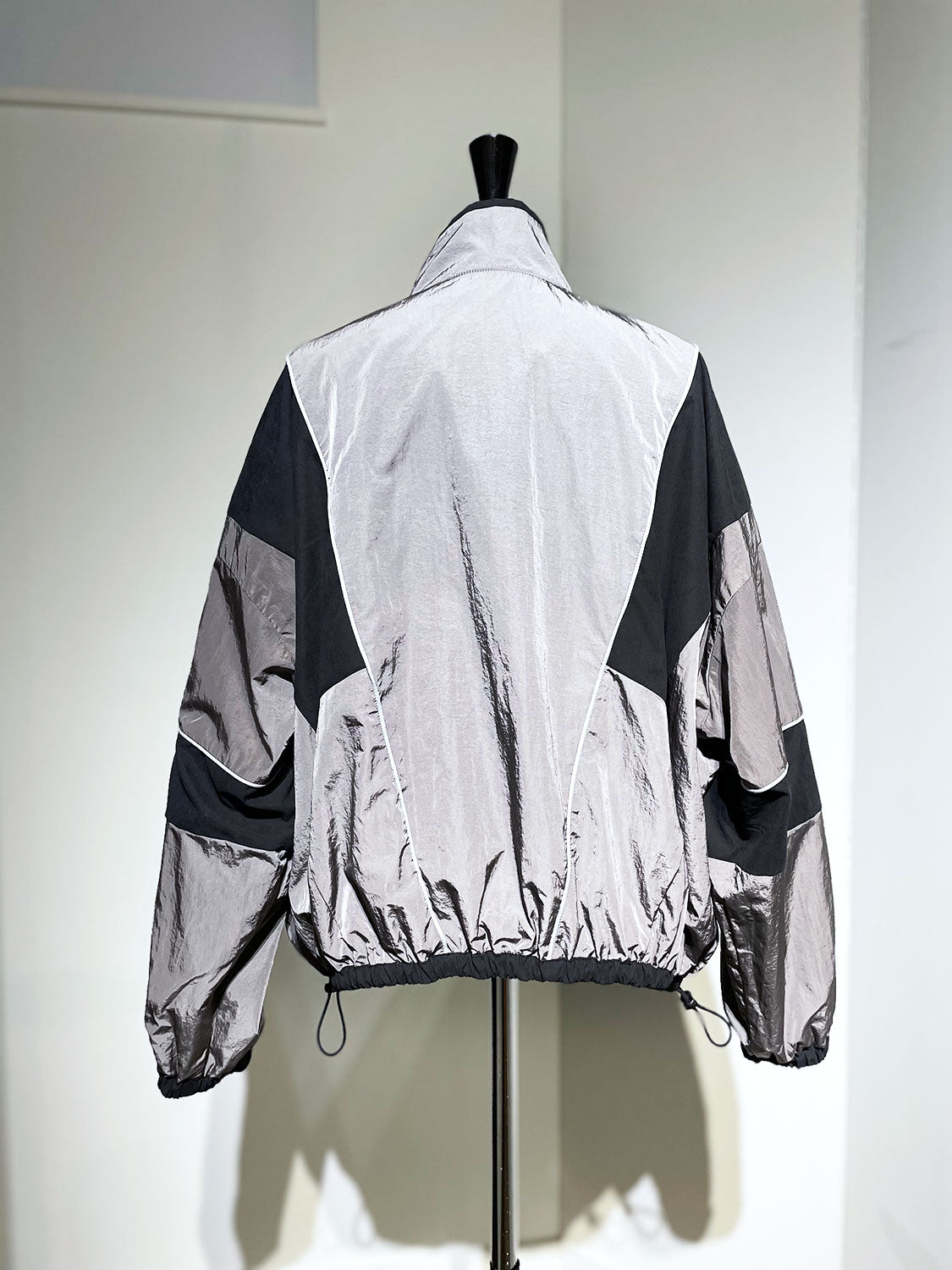 MAISONSPECIAL Reversible Tulle Docking Track Jacket