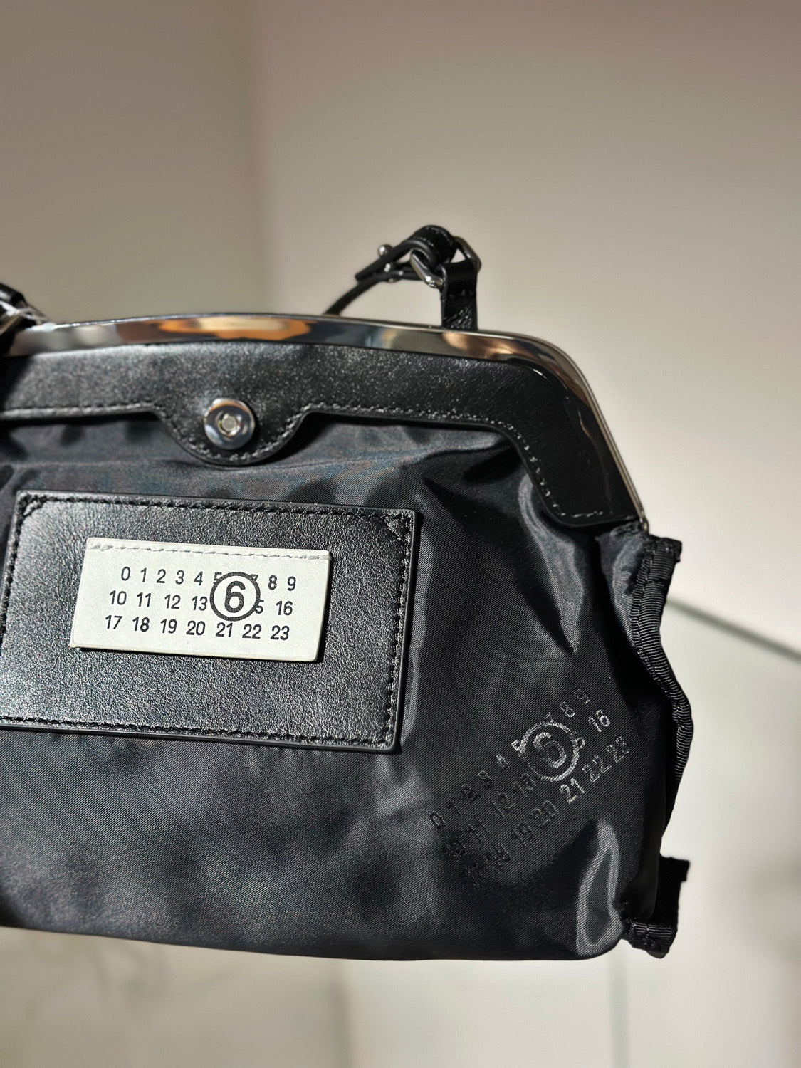 MM⑥  SB6WF0008 ⑥ロゴナイロンポシェットBAG