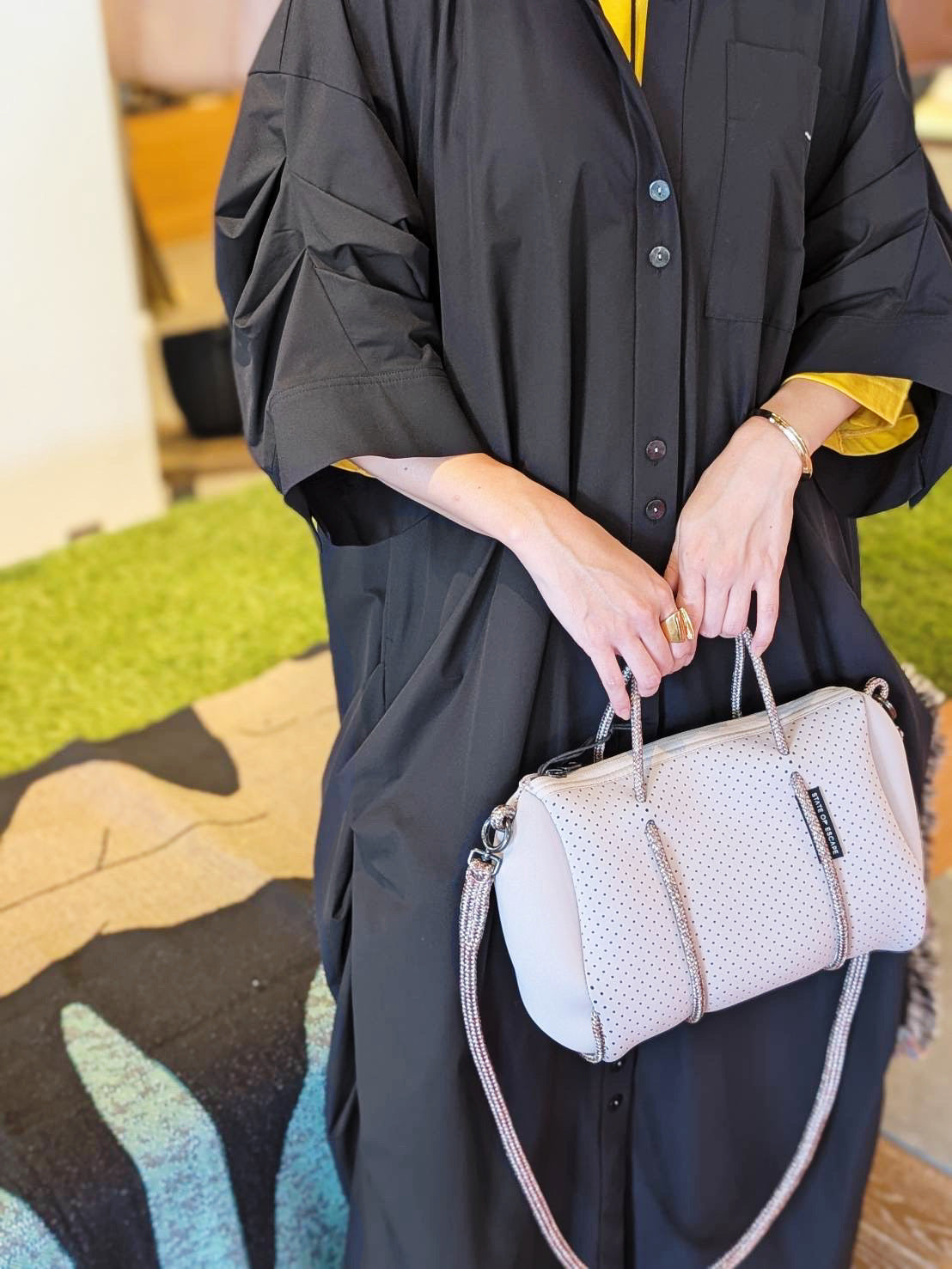 någonstans tuck drape shirt dress