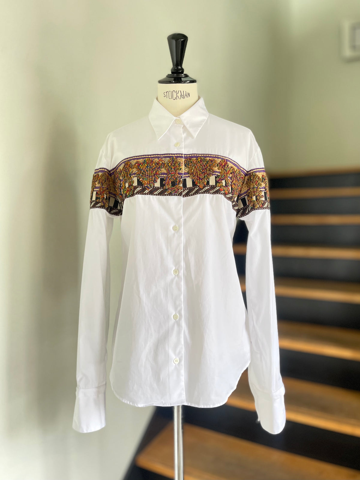 DRIES VAN NOTEN【262-010742】CHLORIS TRIS EMB 4445 W.W.SHIRT