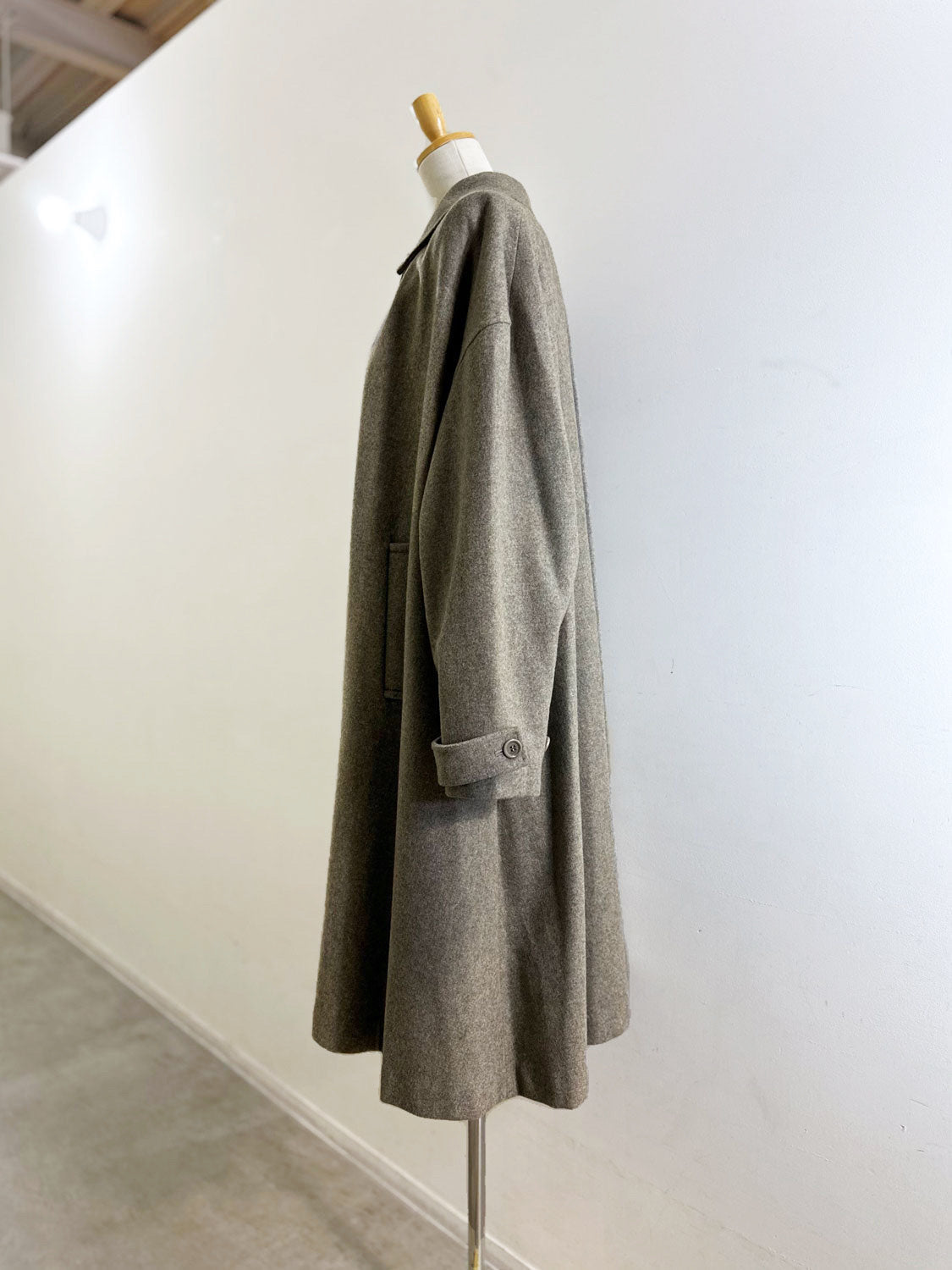 AMOMENTO SHIRRING COAT