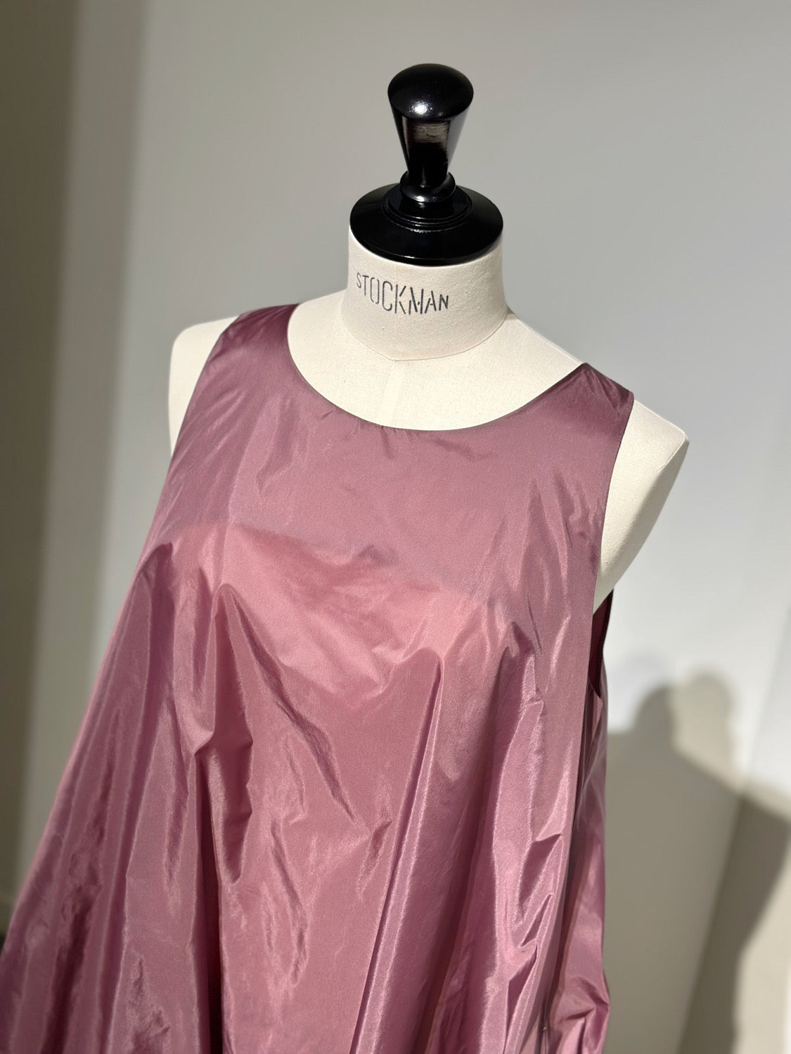 AMOMENTO NYLON VOLUME MINI DRESS