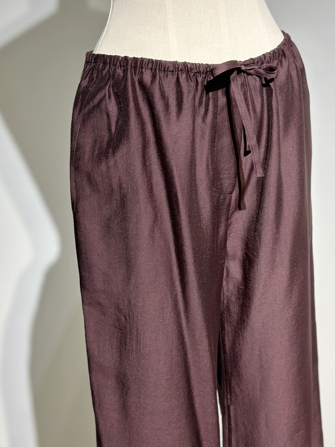 AMOMENTO SILKY BANDING PANTS
