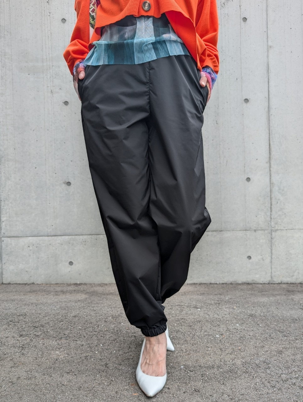 ENFOLD  SOLOTEX TWILL STRAIGHT BALLOON-PANTS