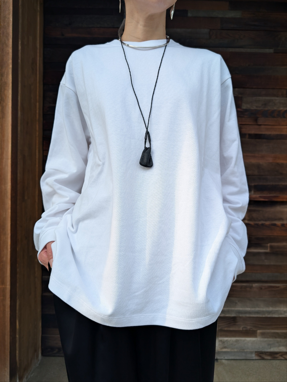QUIITO SIDE SHIFT LONG T