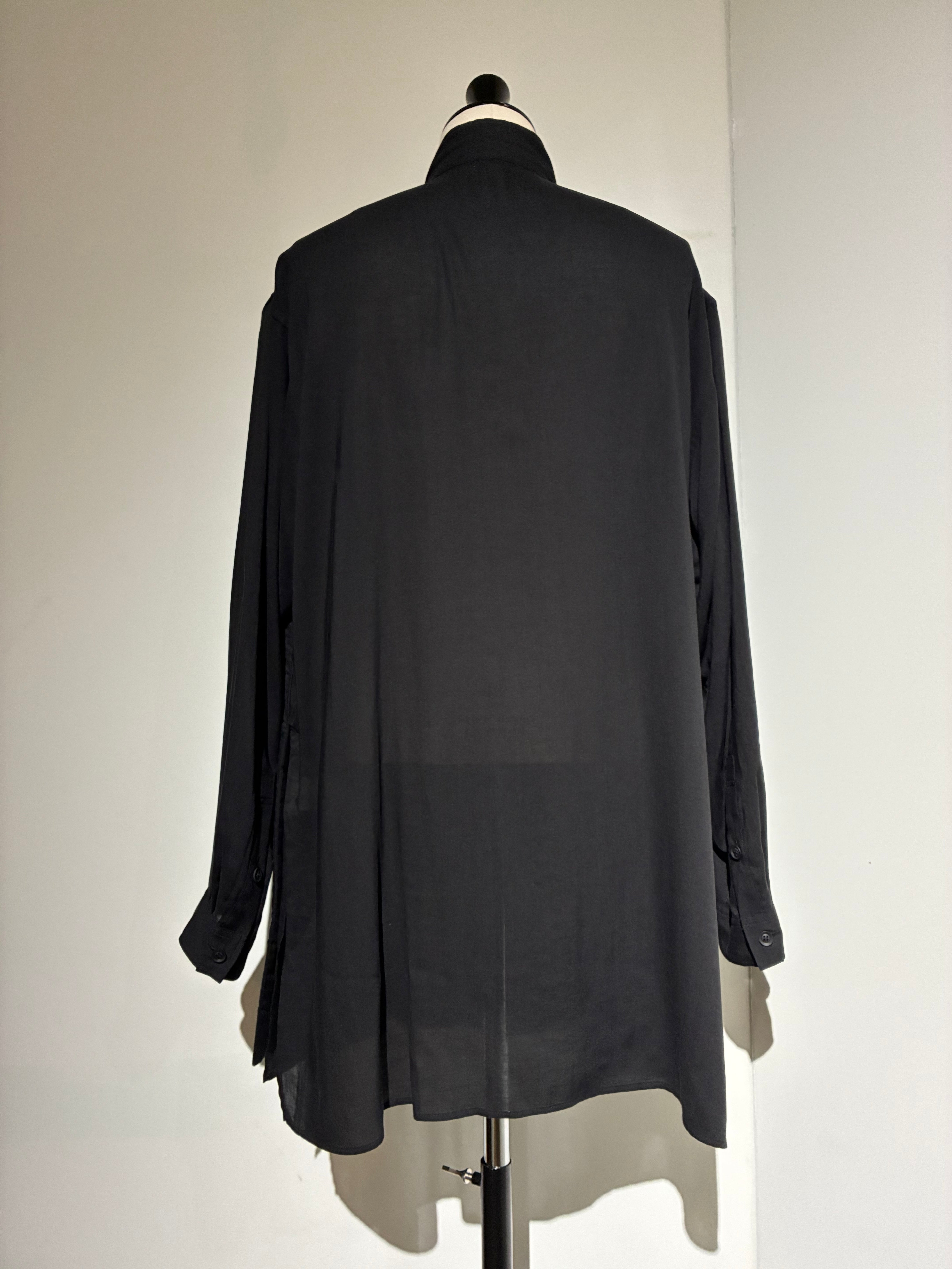 yohji yamamoto HL-B14-215 CELLULOSE LAWN DOUBLE FRONT PADDED BLOUSE