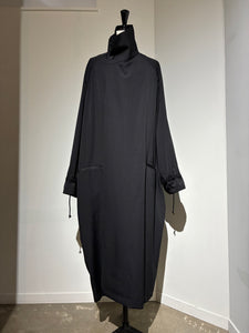 yohji yamamoto HL-C03-100 WOOL GABARDINE CROSS SHAPED ZIPPER COAT
