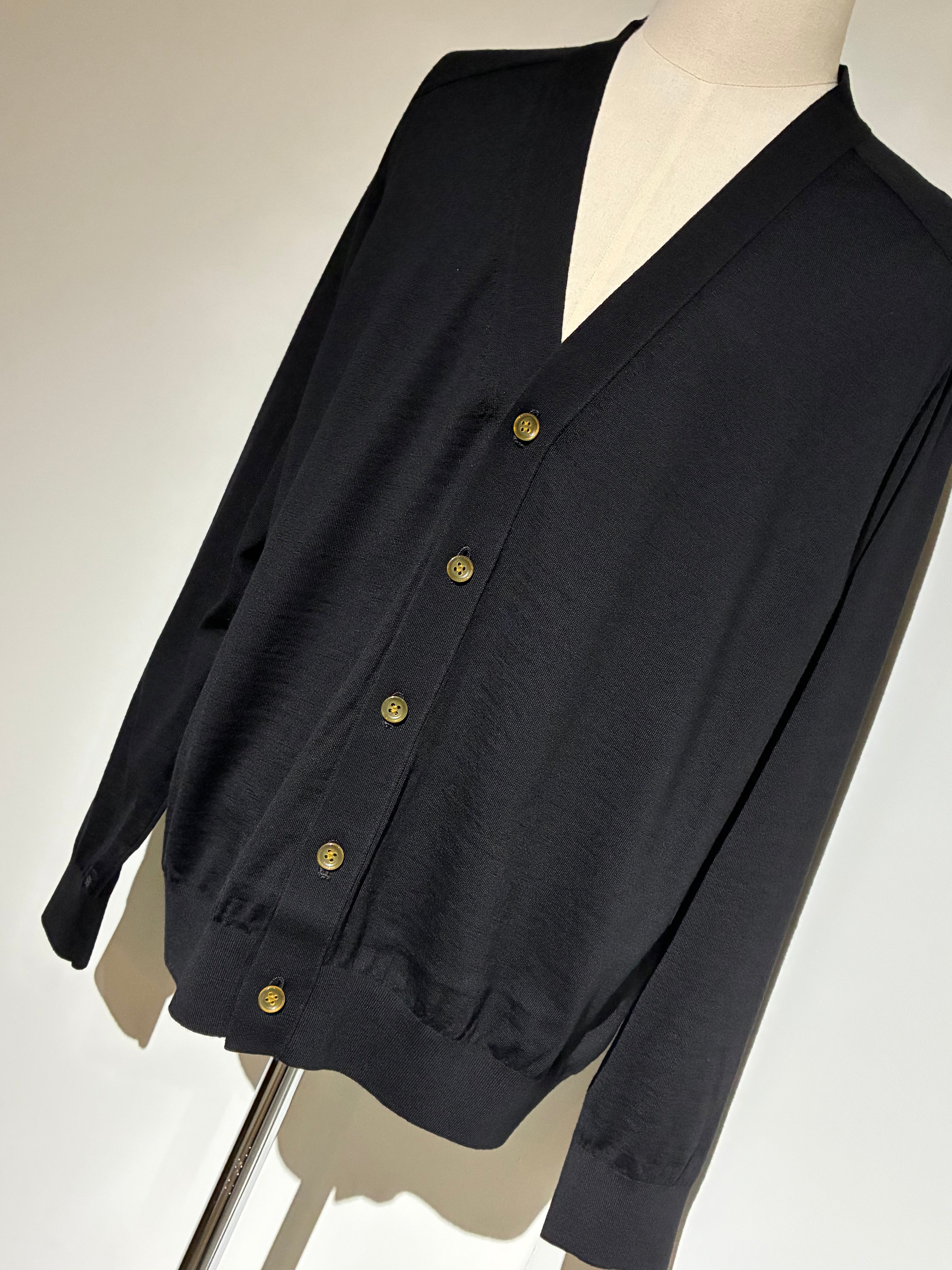 UMEDA 16GG V NECK CARDIGAN (UM302-UCD16)