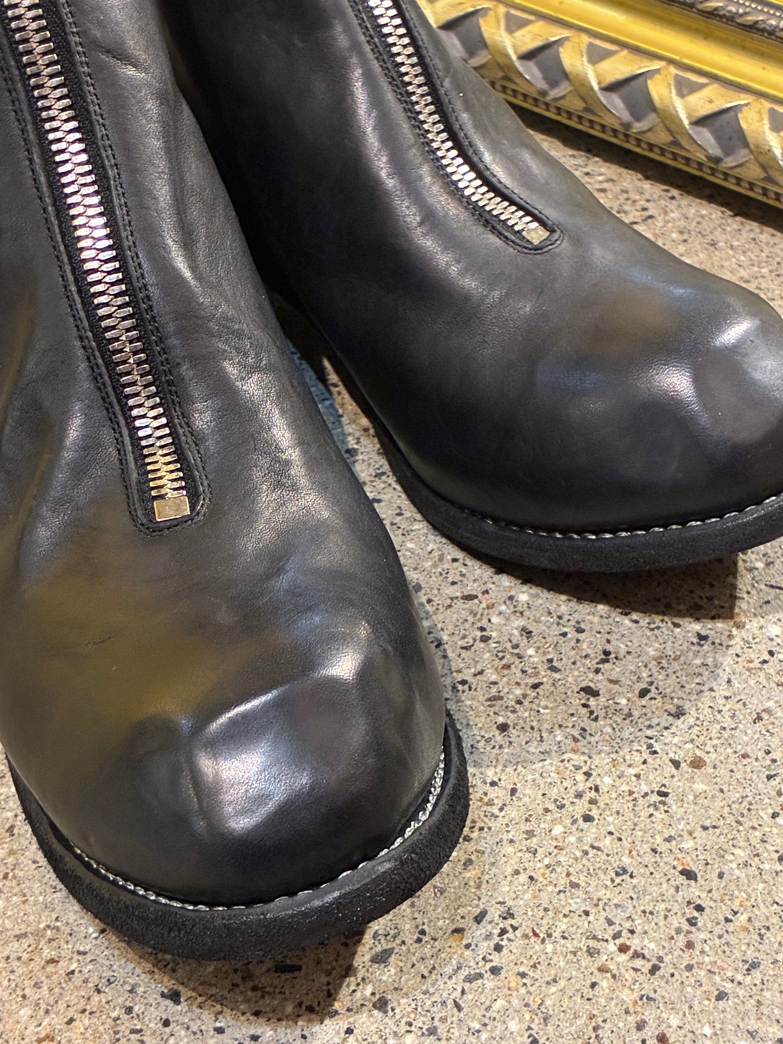 GUIDI PL1(HORSE FULL GRAIN)