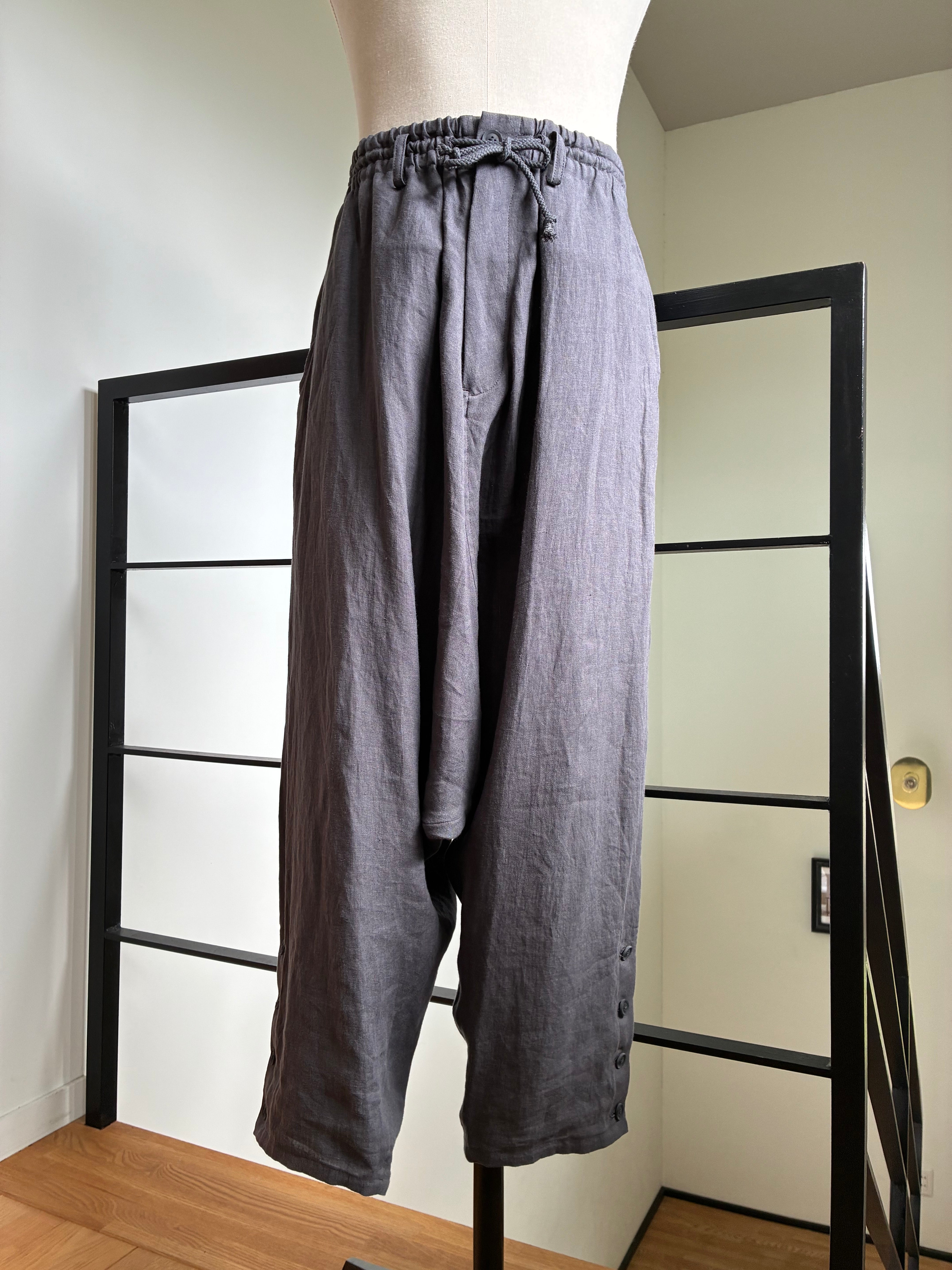 yohji yamamoto HK-P16-300-1 LINEN CLOTH HEM BUTTON SAROUEL PANTS