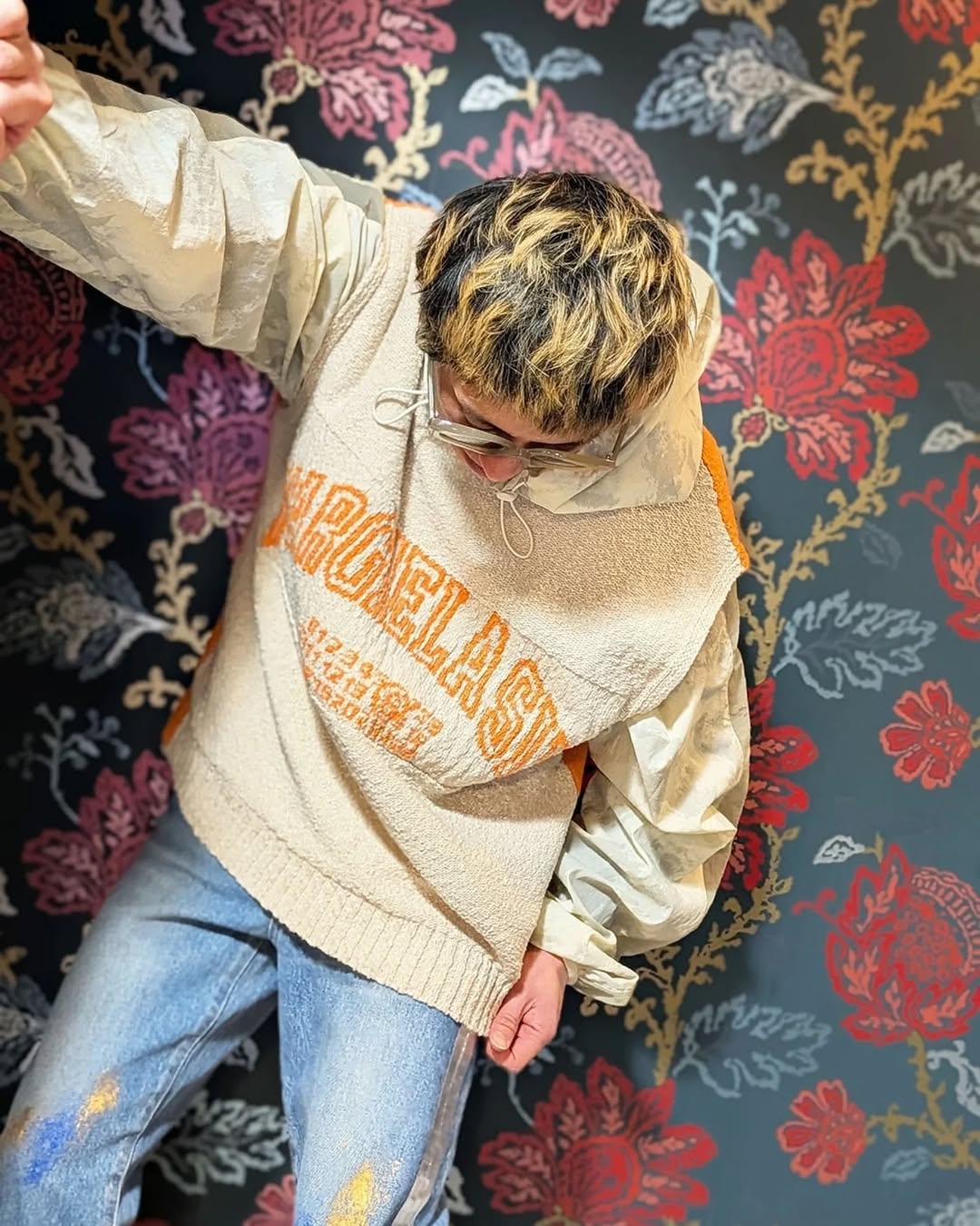 MM⑥ SH0FB0012 カレッジロゴニットジレ