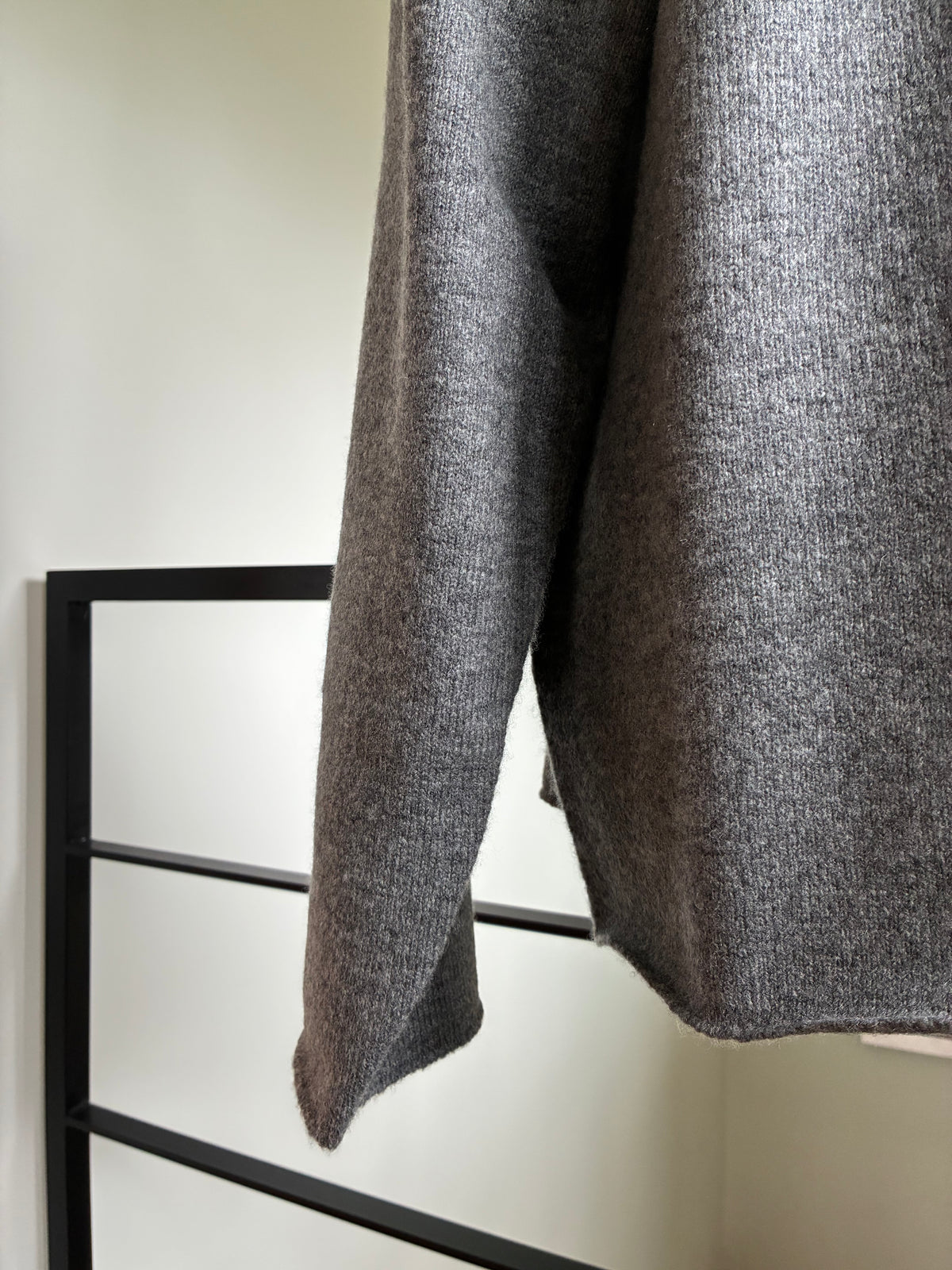 SEEALL  SAU61 KJ683 CREW NECK SWEATER