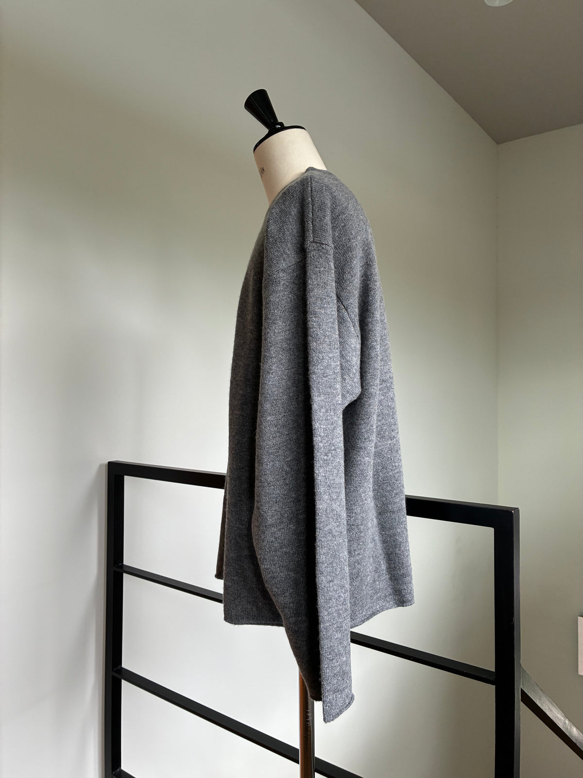 SEEALL  SAU61 KJ683 CREW NECK SWEATER