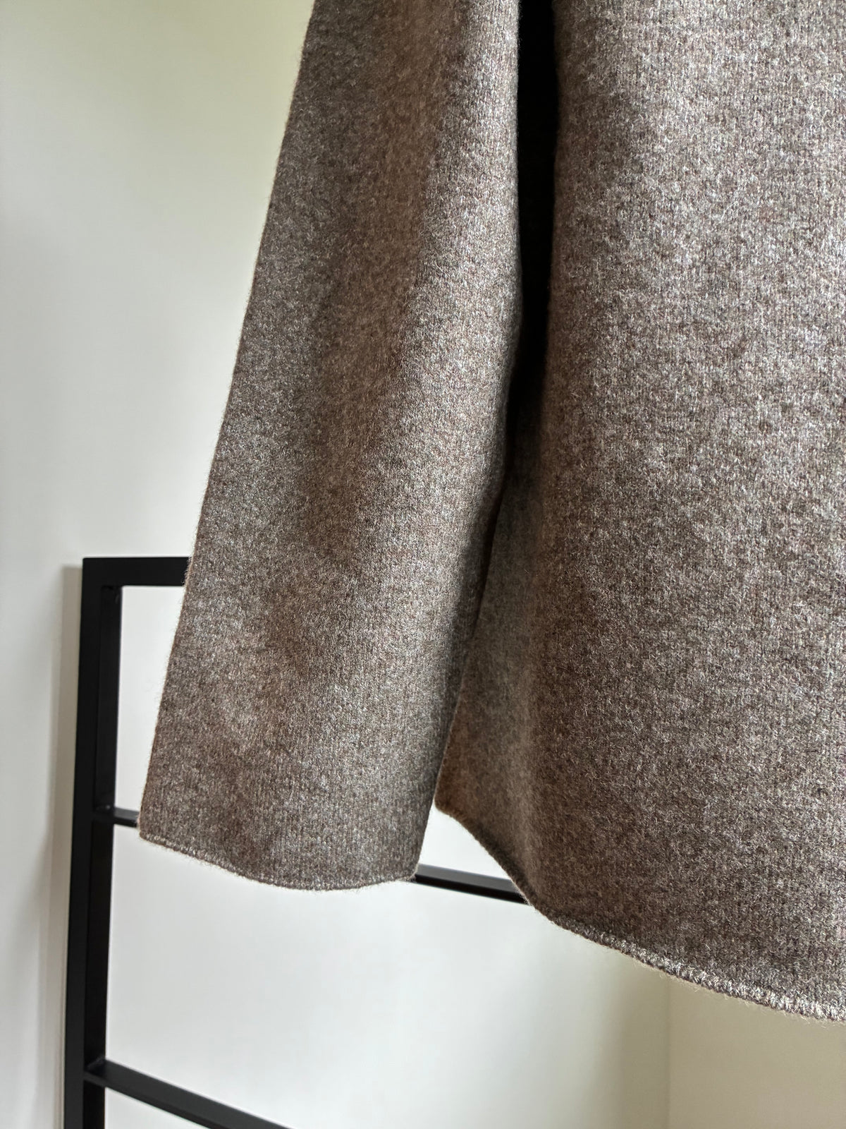 SEEALL  SAU61 KJ682M HIGH NECK SWEATER