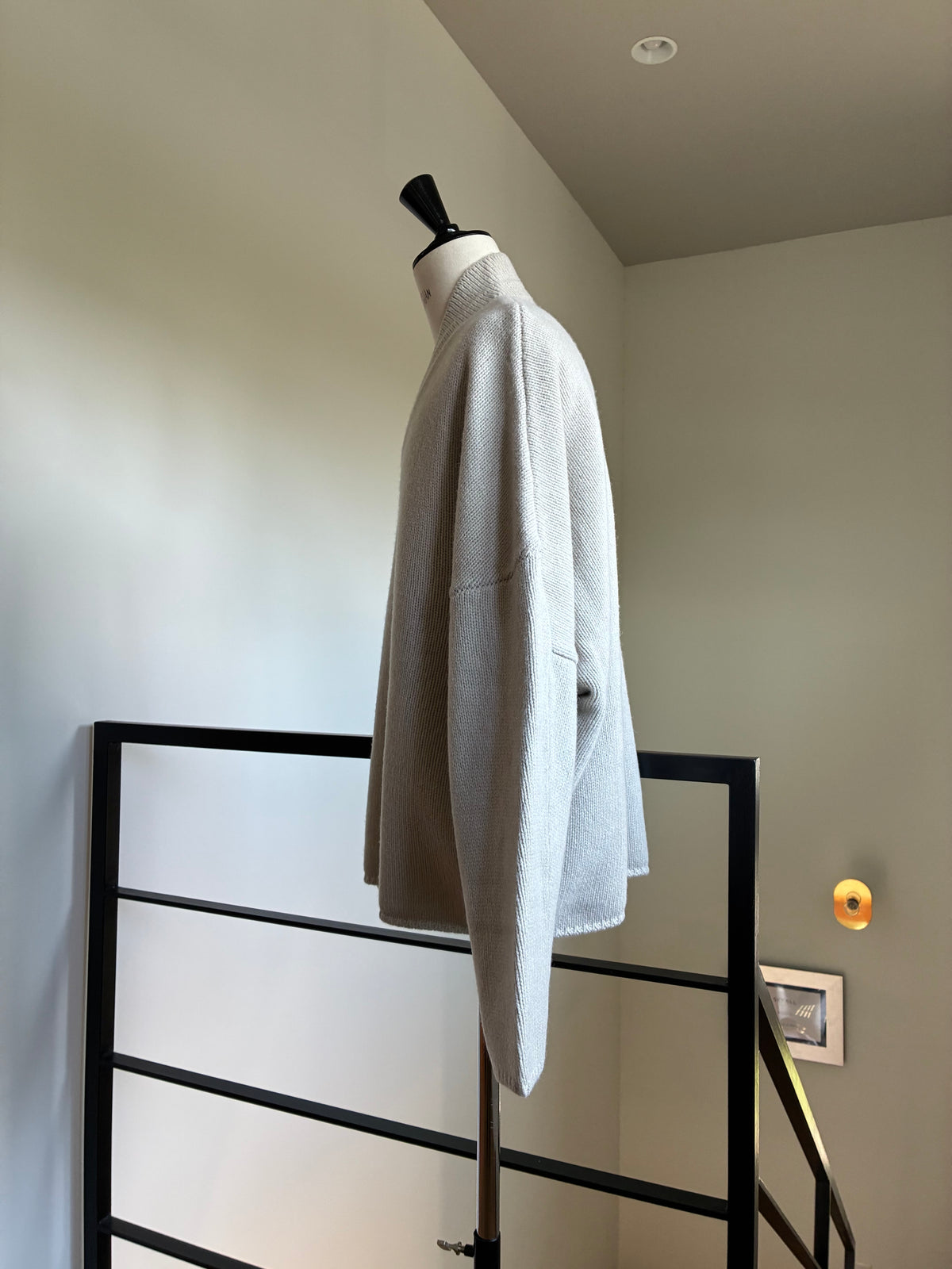 nonnotte 102 Draping Shawl Collar V OS Pullover