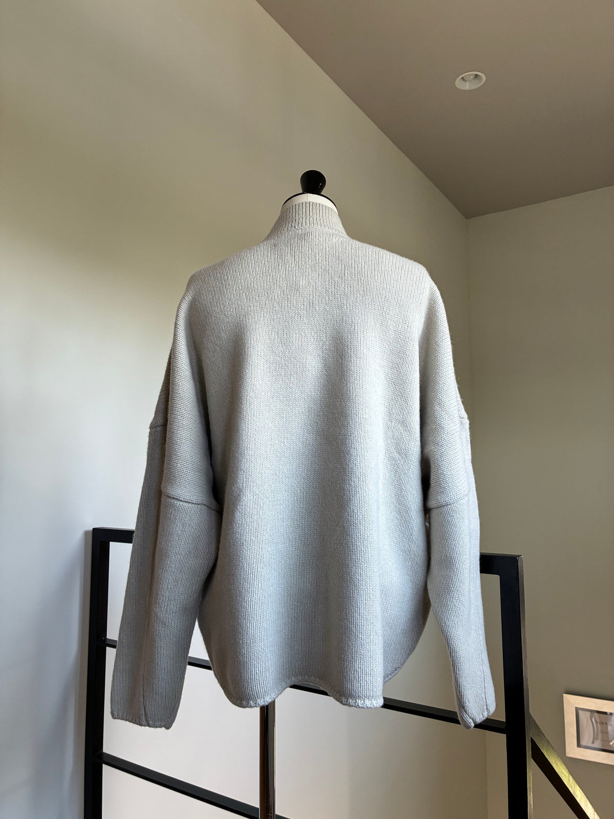 nonnotte 102 Draping Shawl Collar V OS Pullover