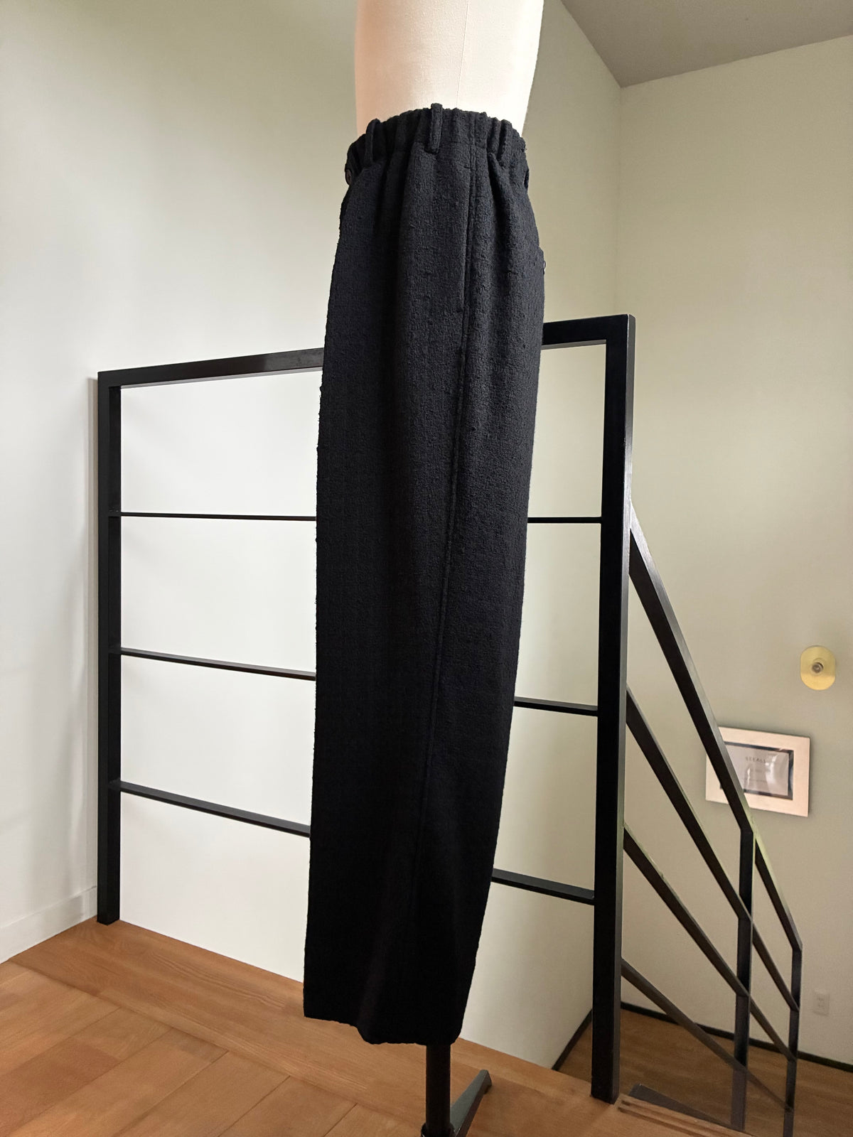 nonnotte 022 Elastic In-Tuck Wide Tapered Trousers