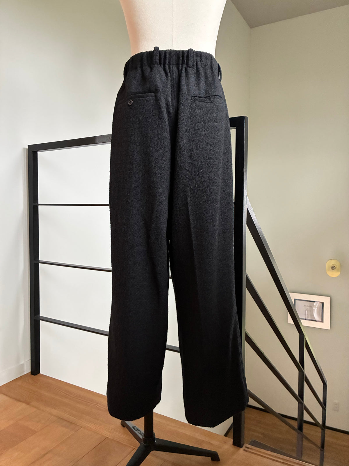 nonnotte 022 Elastic In-Tuck Wide Tapered Trousers