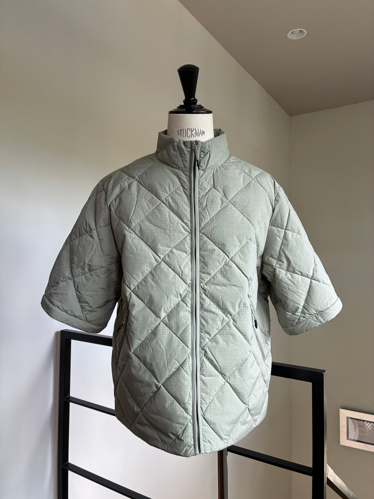 HIKING PATROL BASE GRID LT DOWN ZIP CHECK JACKET　
