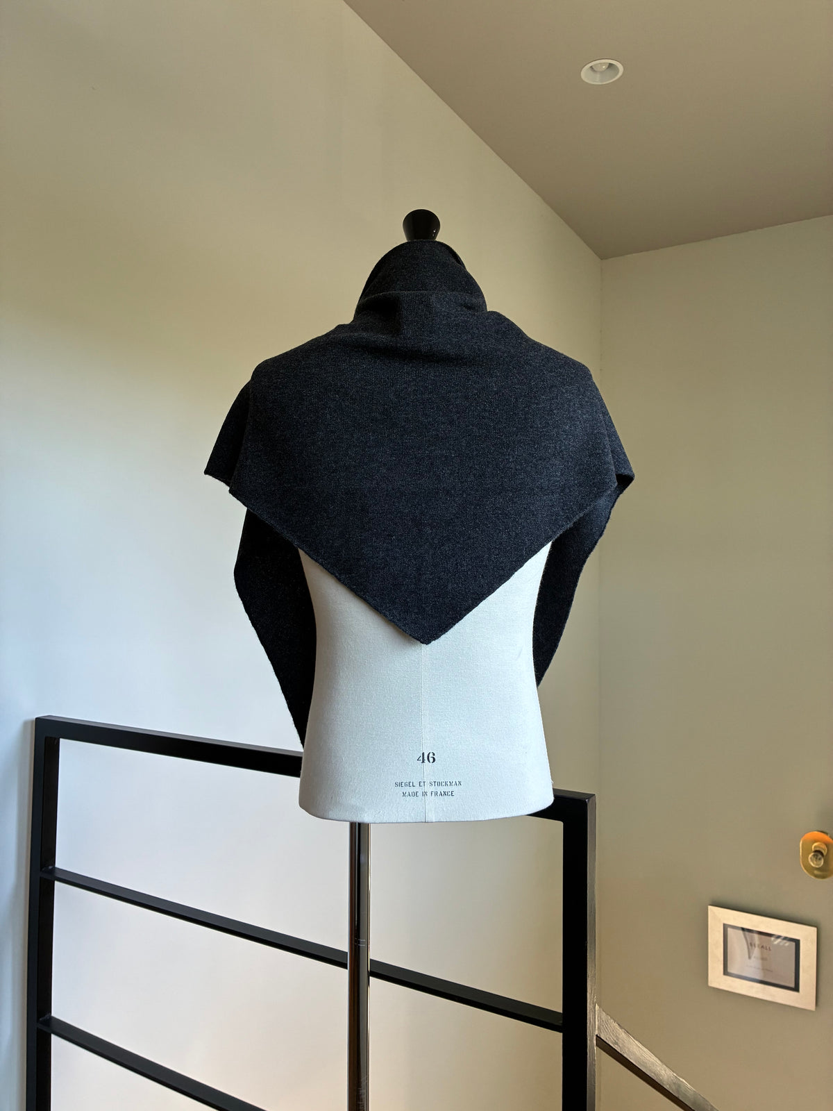 PURLAM WCA TRIANGLE STOLE(PU326-AC02)