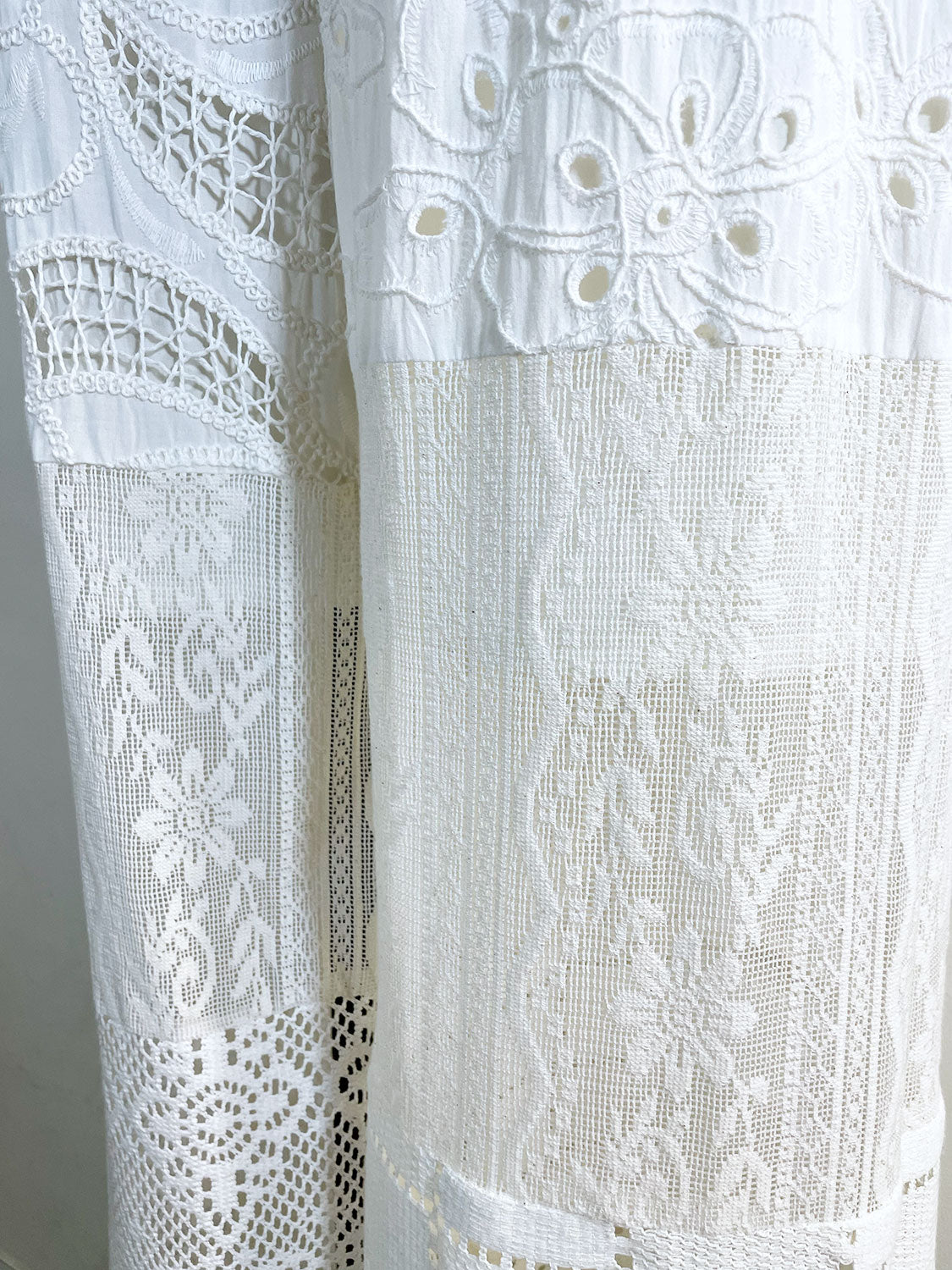 MAISONSPECIAL Lace Fabric Docking Pants