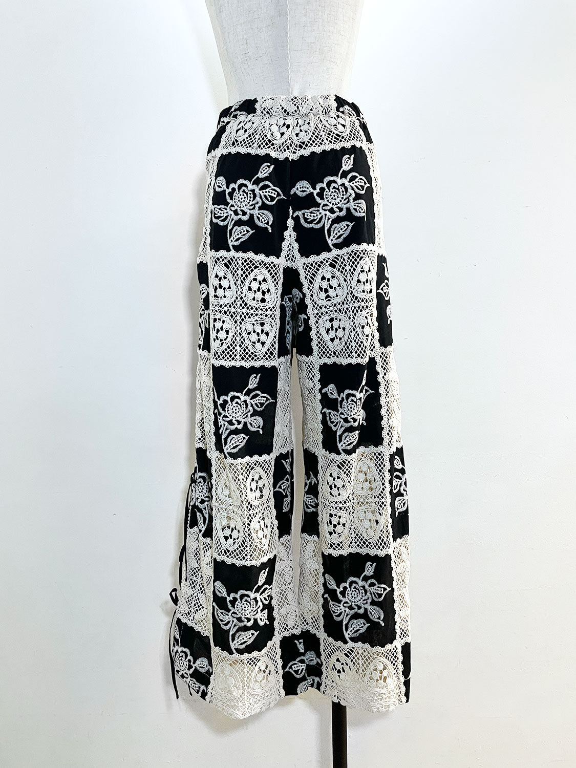 MAISONSPECIAL   Embroidery Easy Pants