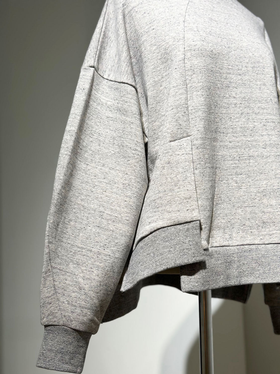 någonstans side slit pullover