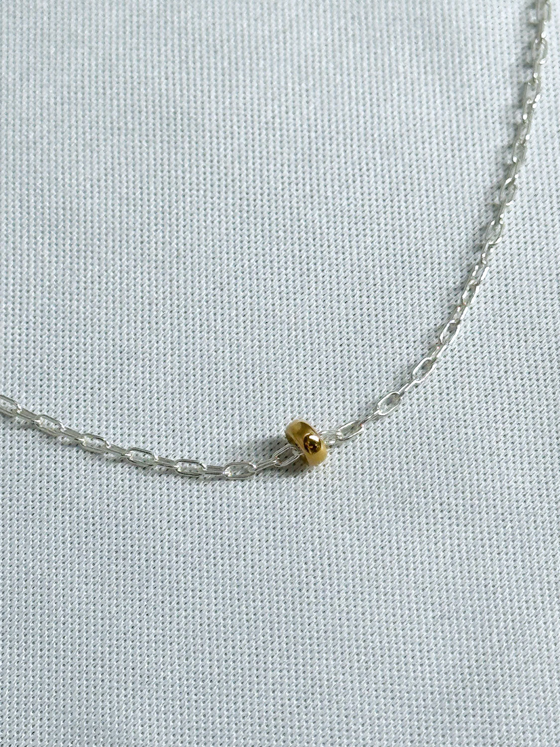 Lemme. L11301 Tiny Bubble Necklace