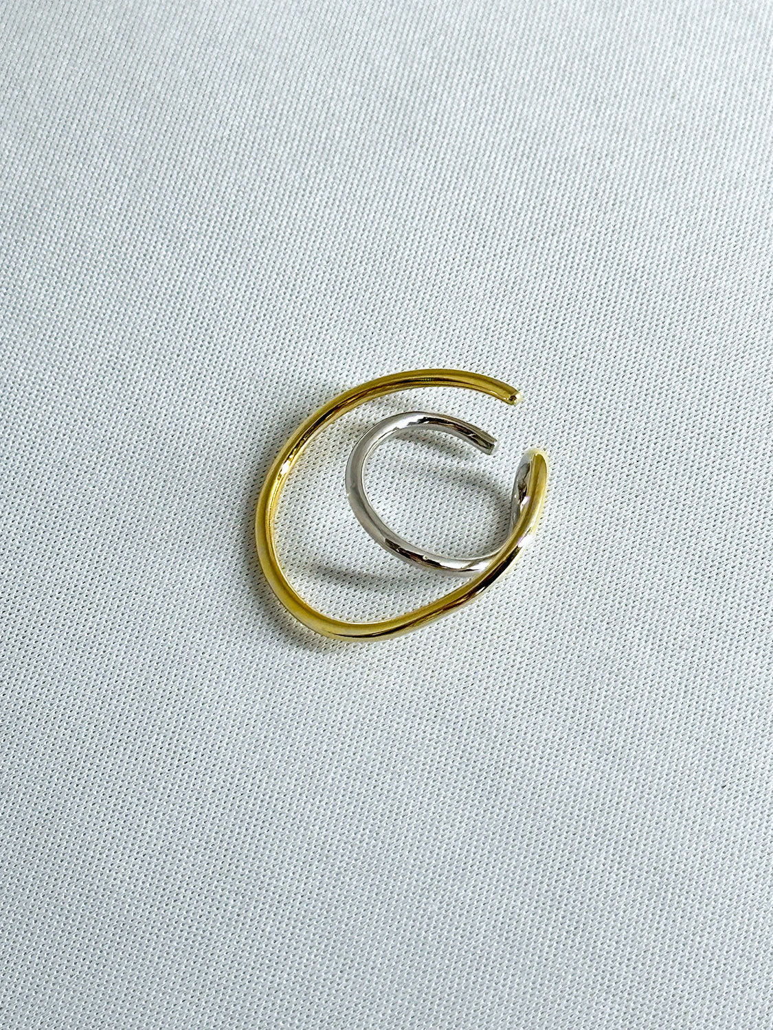 Lemme.  L7503 Flare Earcuff