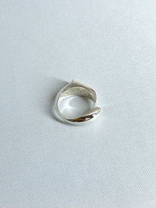 Lemme.  L9204 Cloud Ring (SILVER)