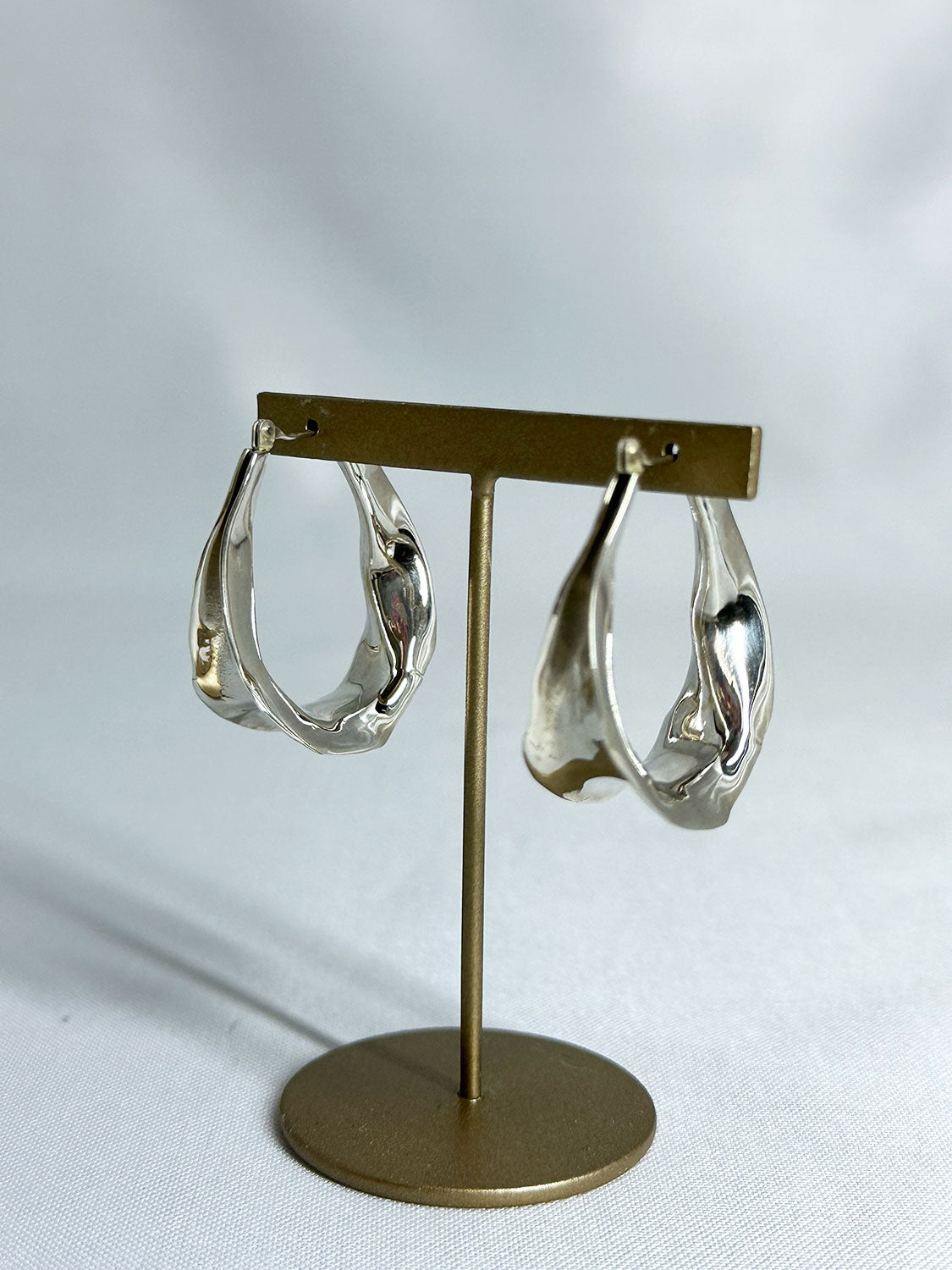 Lemme.  L4102 Icelayer Earrings