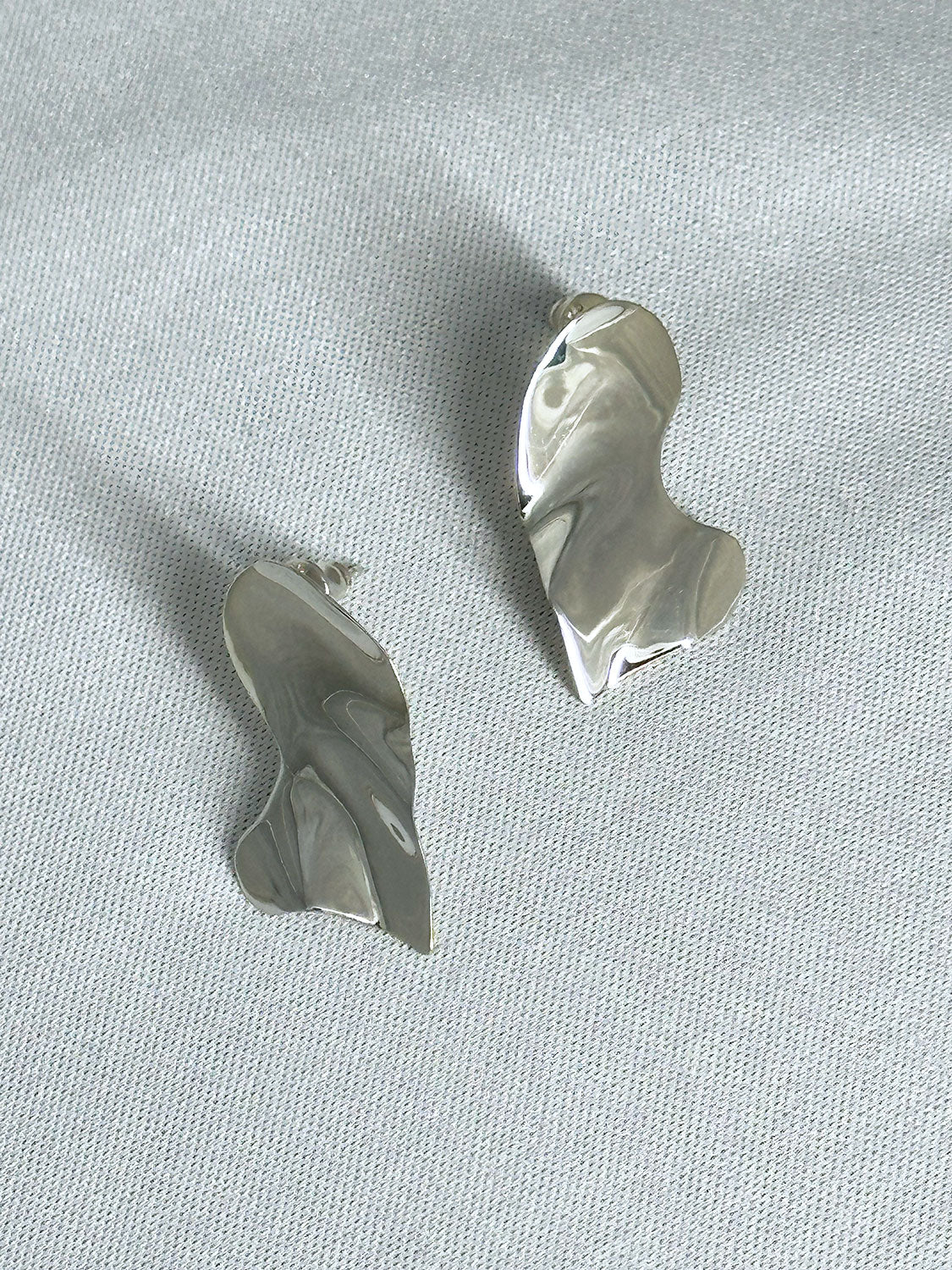 Lemme.  L12106 Altostratus Earrings(SILVER)