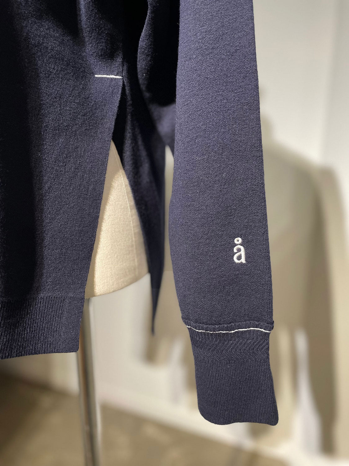 någonstans slit po