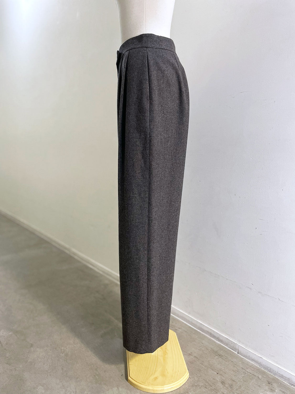 AMOMENTO WOOL WRAP PANTS