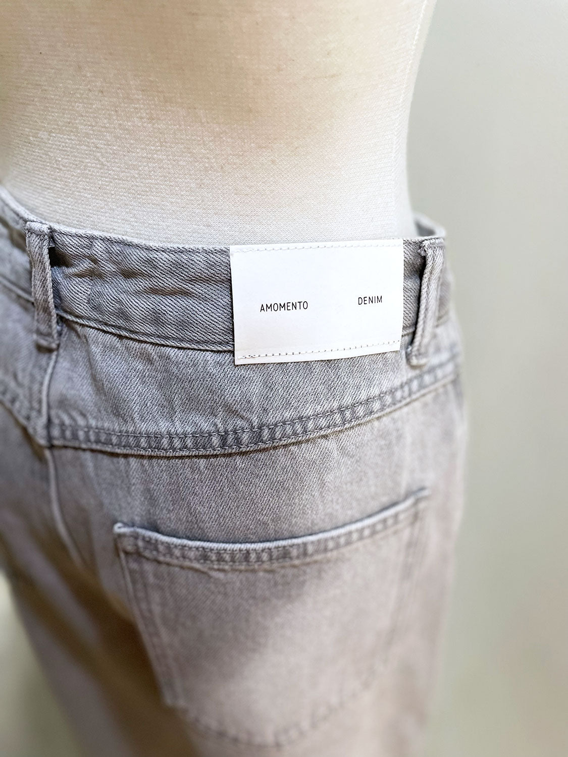 AMOMENTO COLOR INDIGO DENIM
