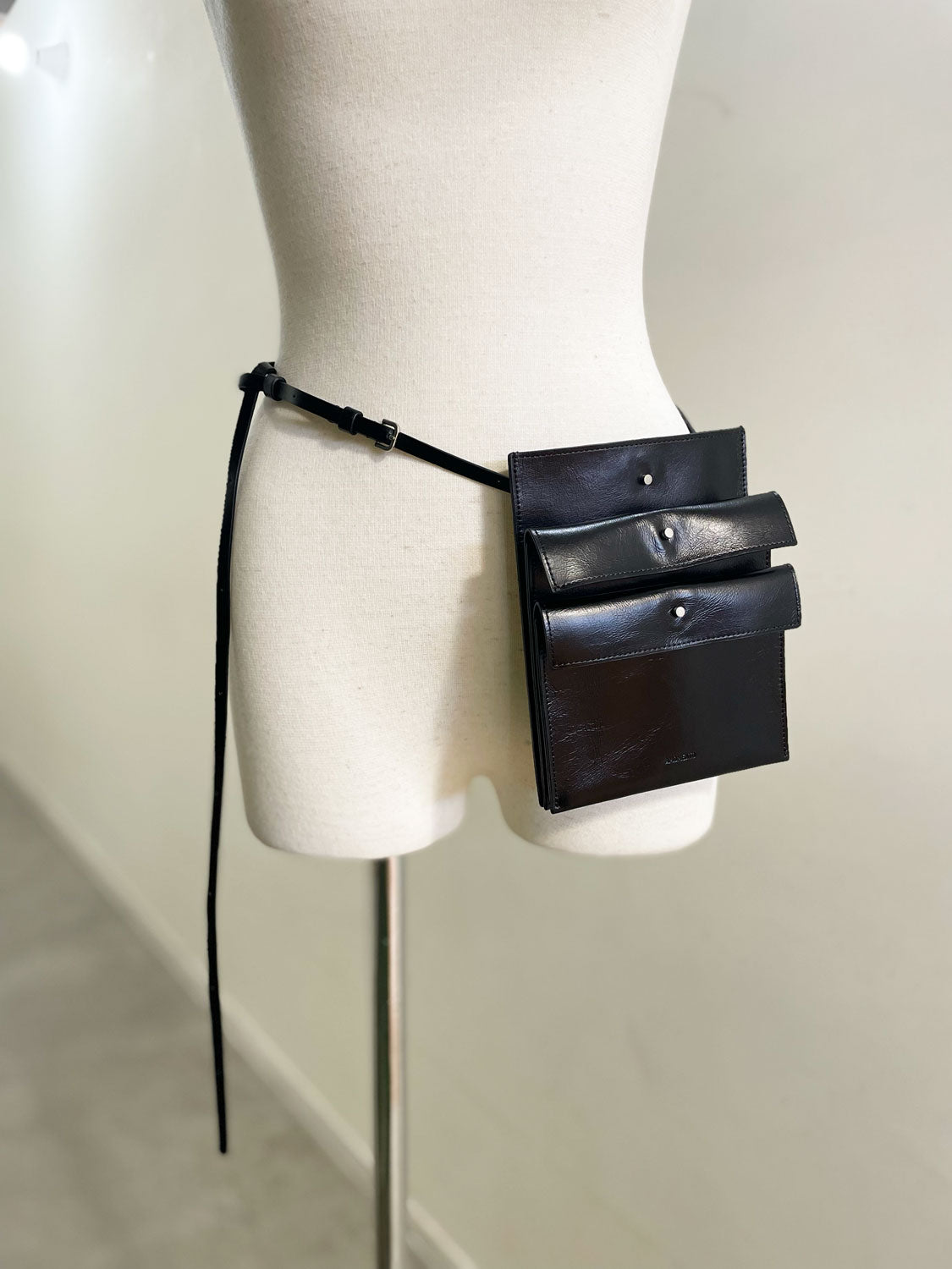 AMOMENTO TRIO POCKET BAG