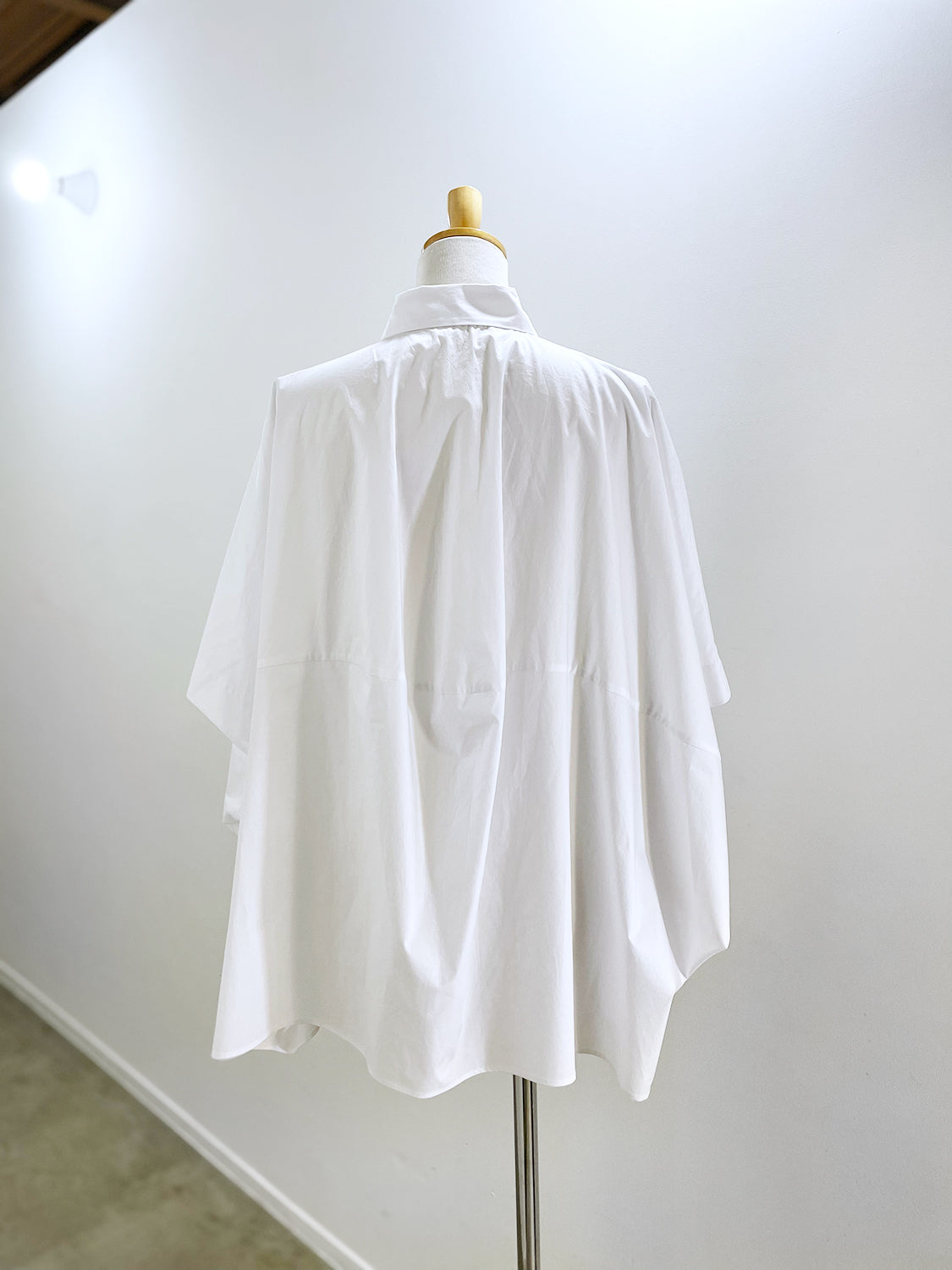 ENFOLD DRAPE HEXAGON SHIRT