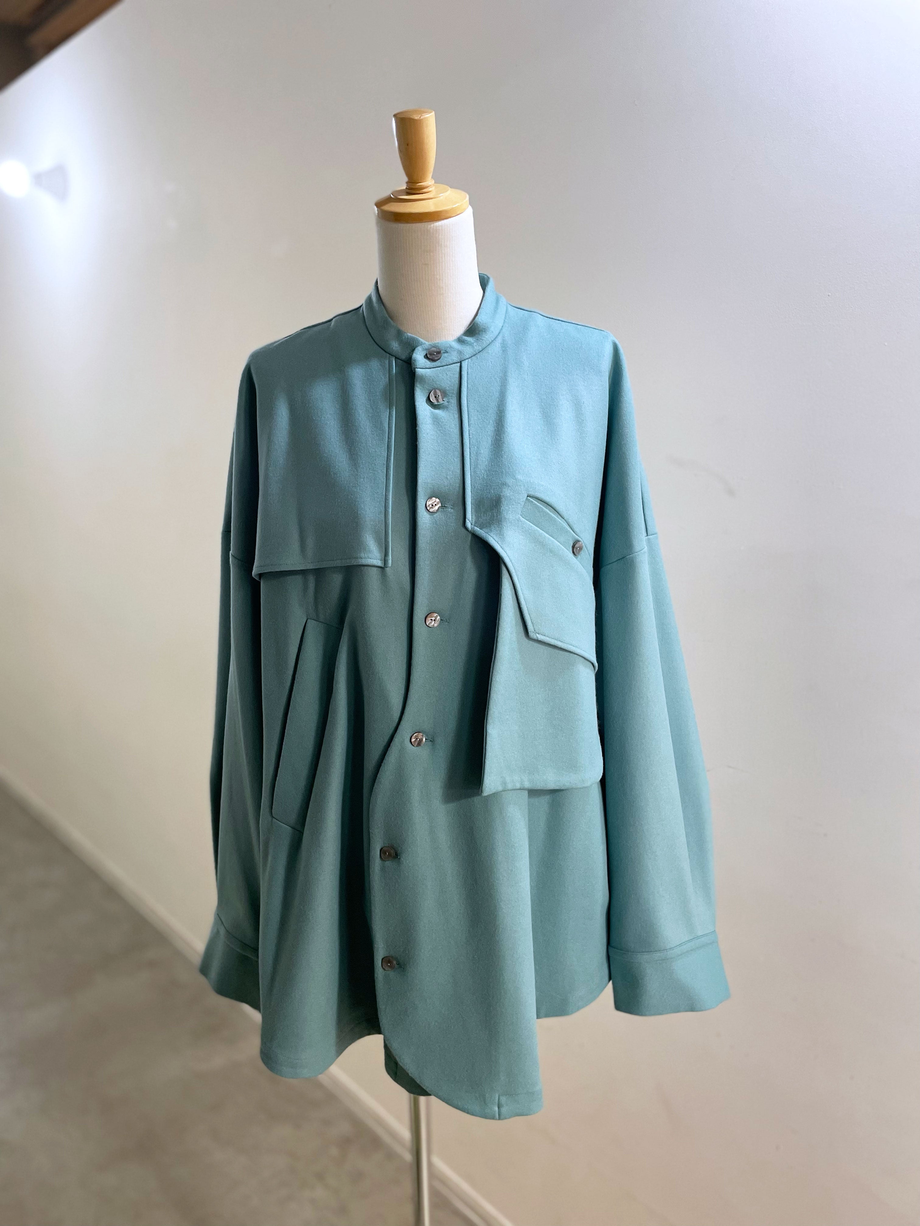 någonstans  LOOSE SHIRT