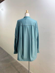 någonstans  LOOSE SHIRT