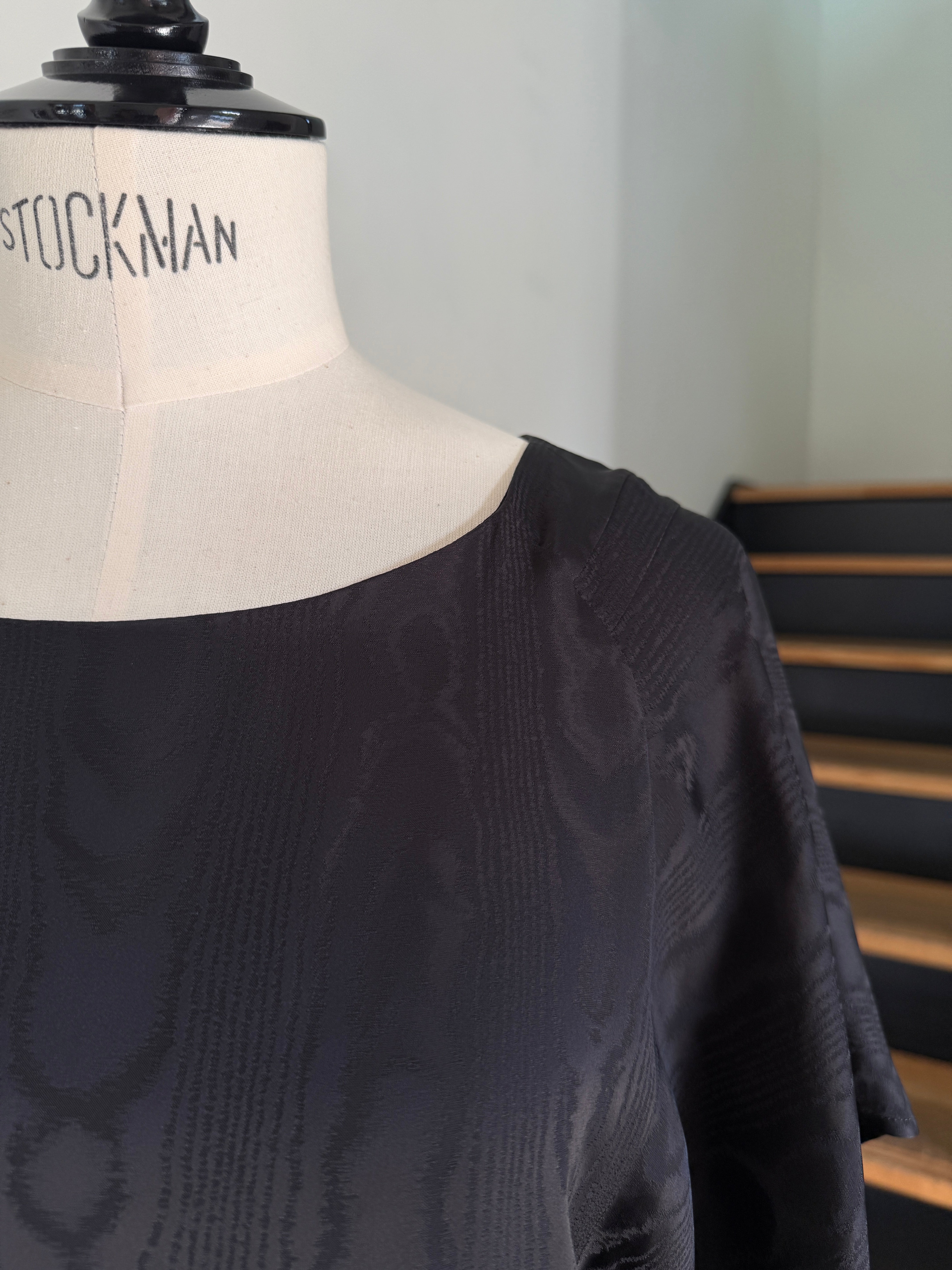 DRIES VAN NOTEN【262-130707】CARESSA 4024 W.W.TOP