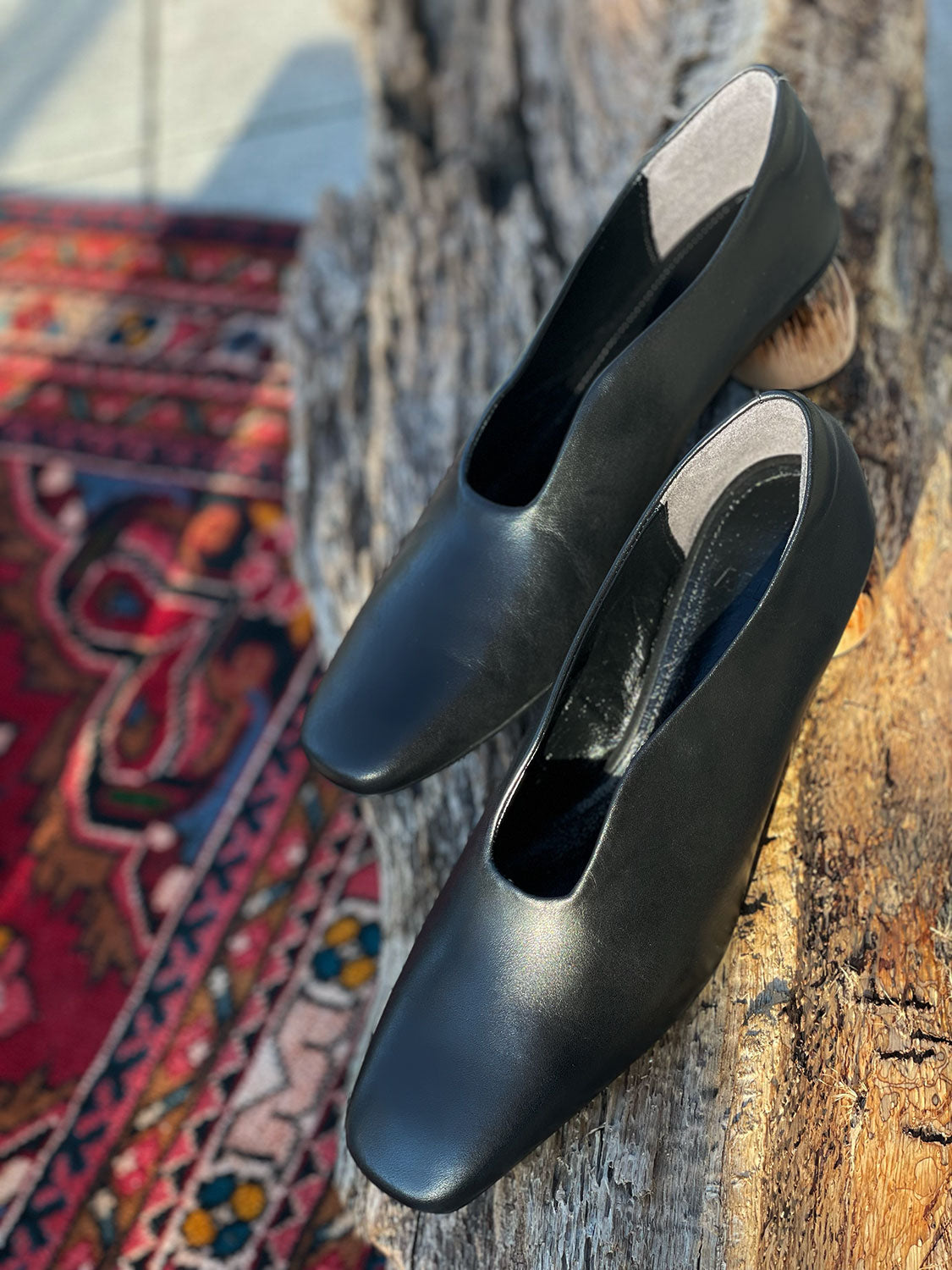 ALM. ARMA LEATHER PUMPS