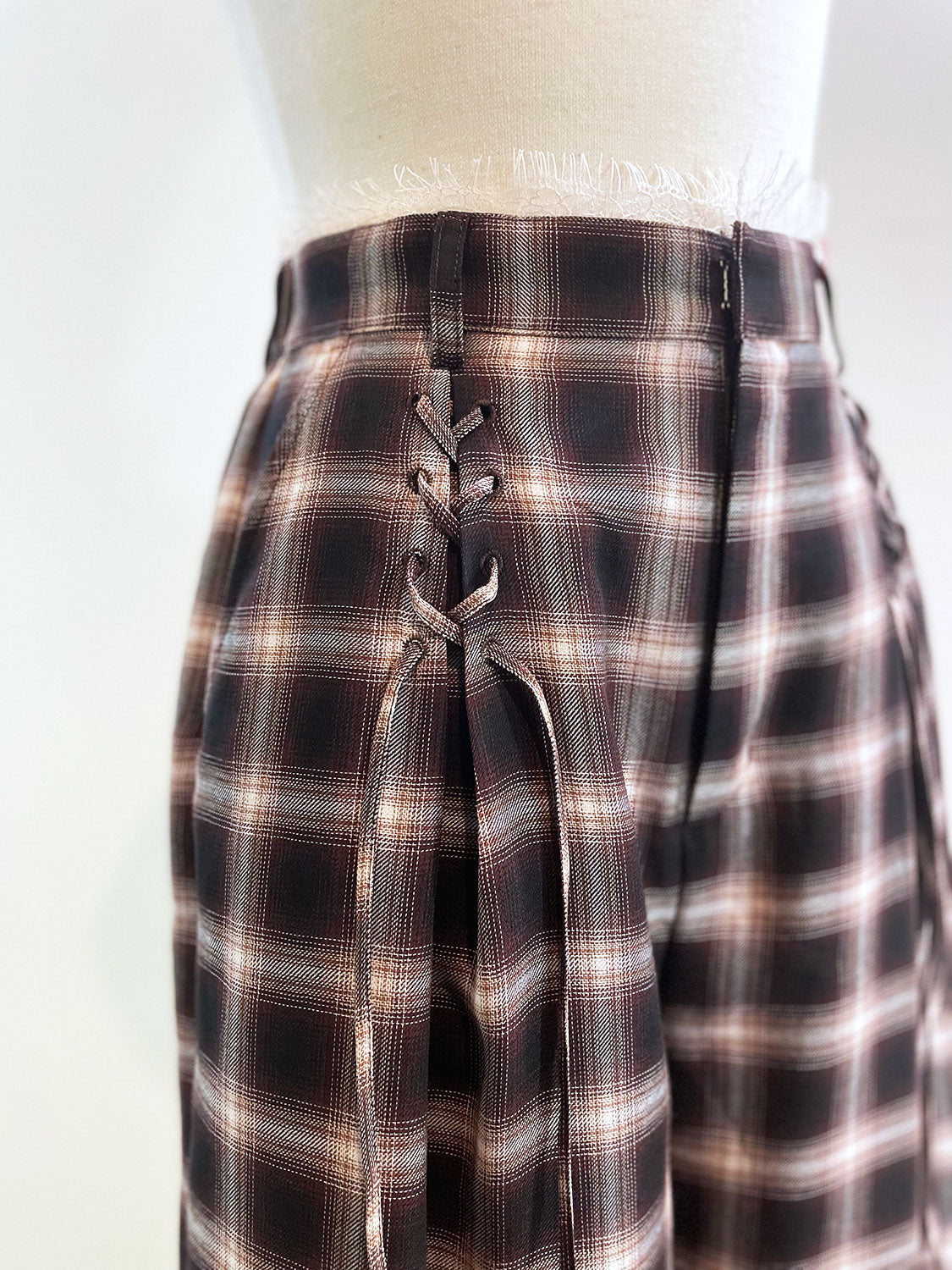 MAISONSPECIAL レースアップイージーパンツ