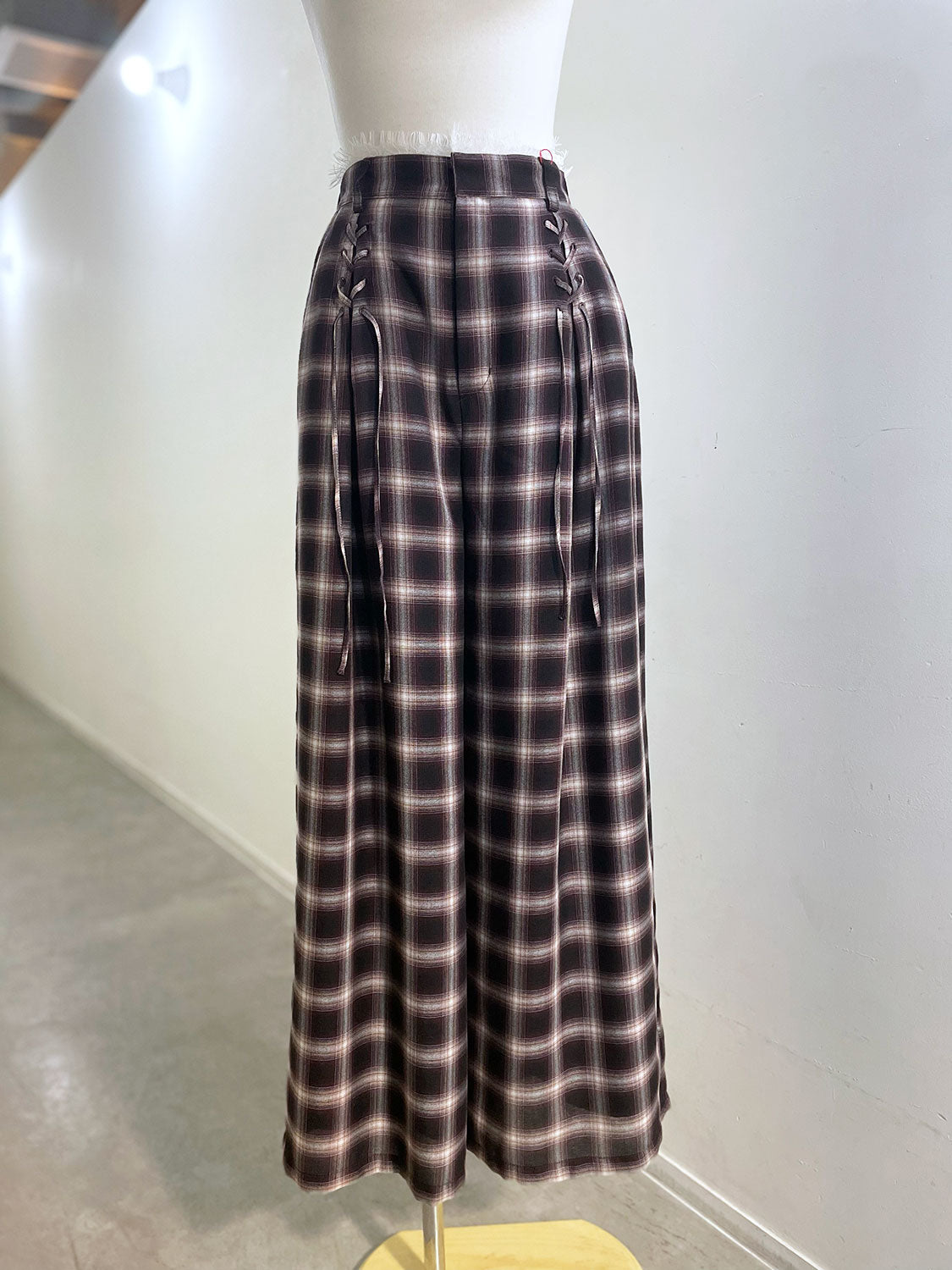 MAISONSPECIAL レースアップイージーパンツ