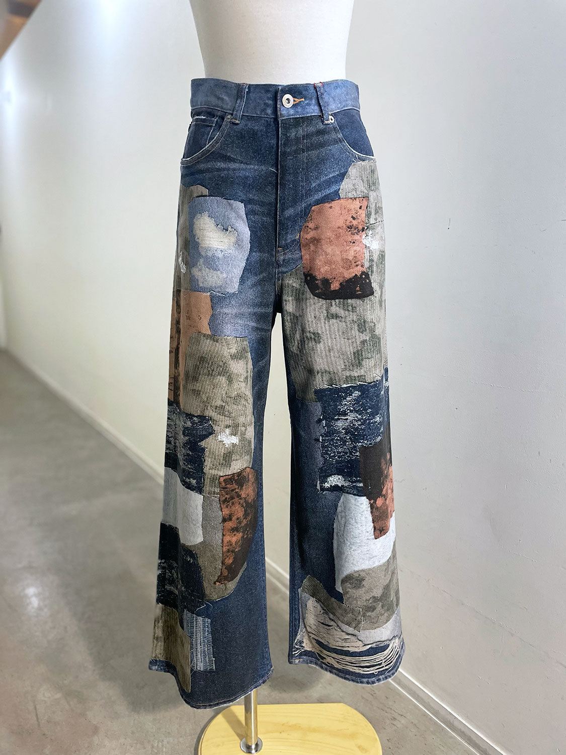 MAISONSPECIAL Patchwork Printed Denim Pants