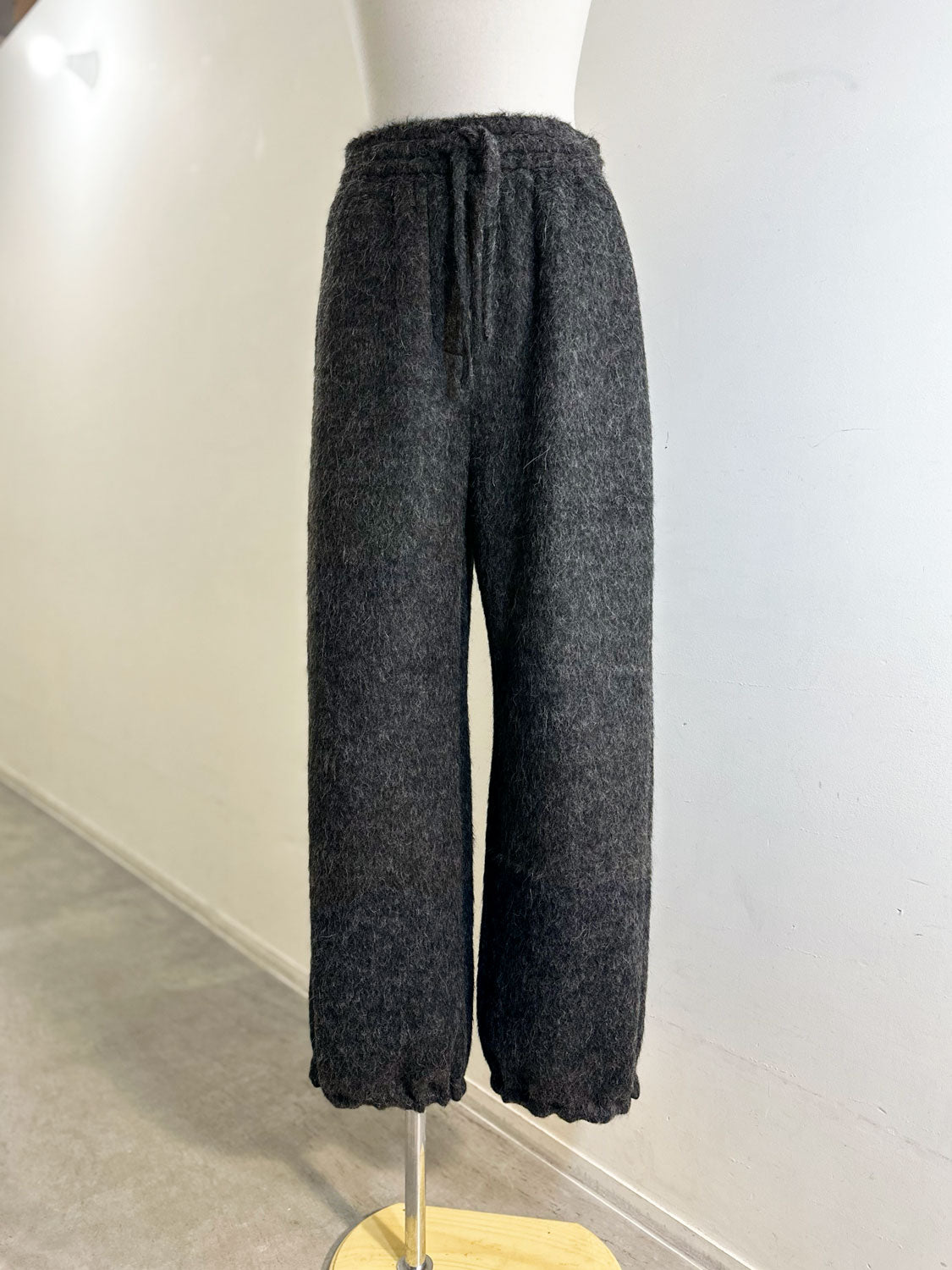 AMOMENTO ALPACA BANDING PANTS