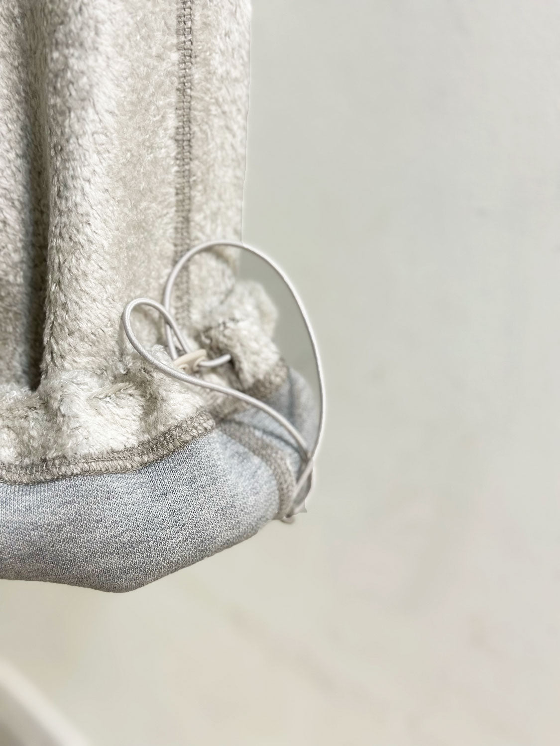 AMOMENTO FLUFFY BANDING PANTS