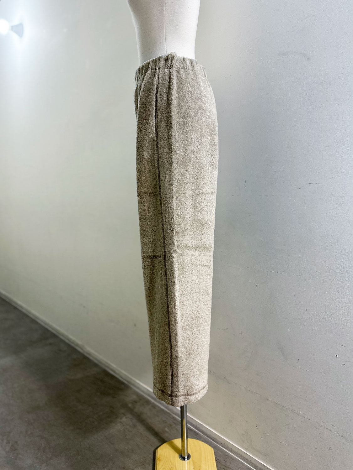 AMOMENTO FLUFFY BANDING PANTS