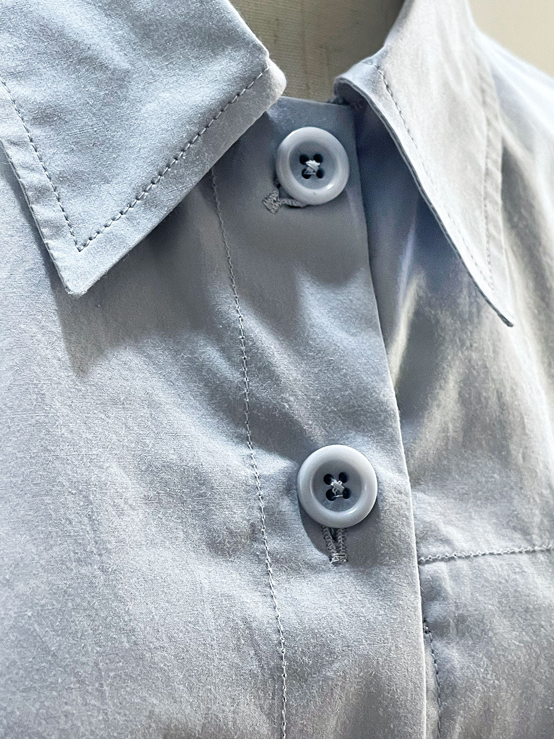 AMOMENTO REVERSE POCKET SHIRTS