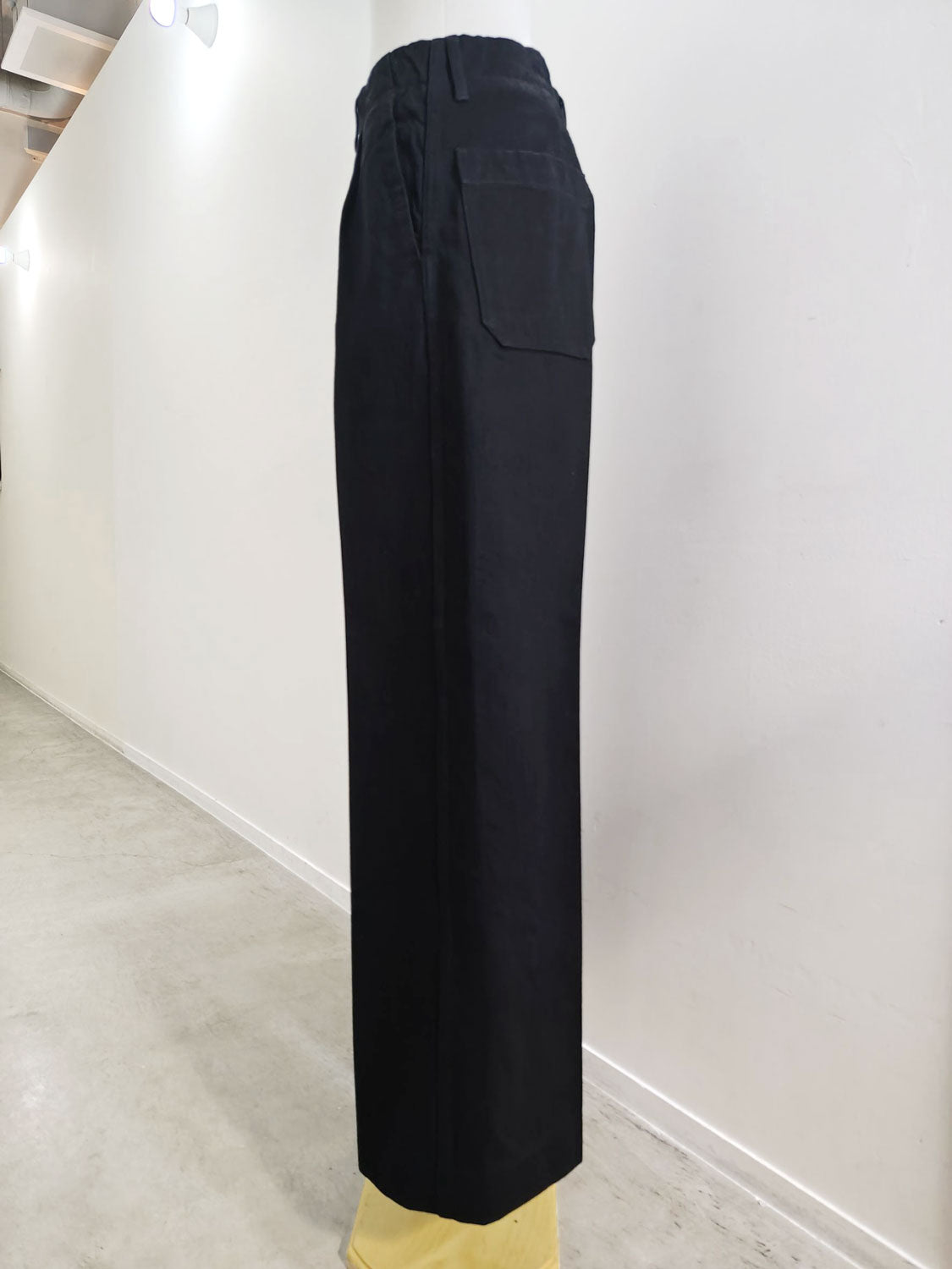 TANAKA  THE WIDE JEAN TROUSERS (BLACK)