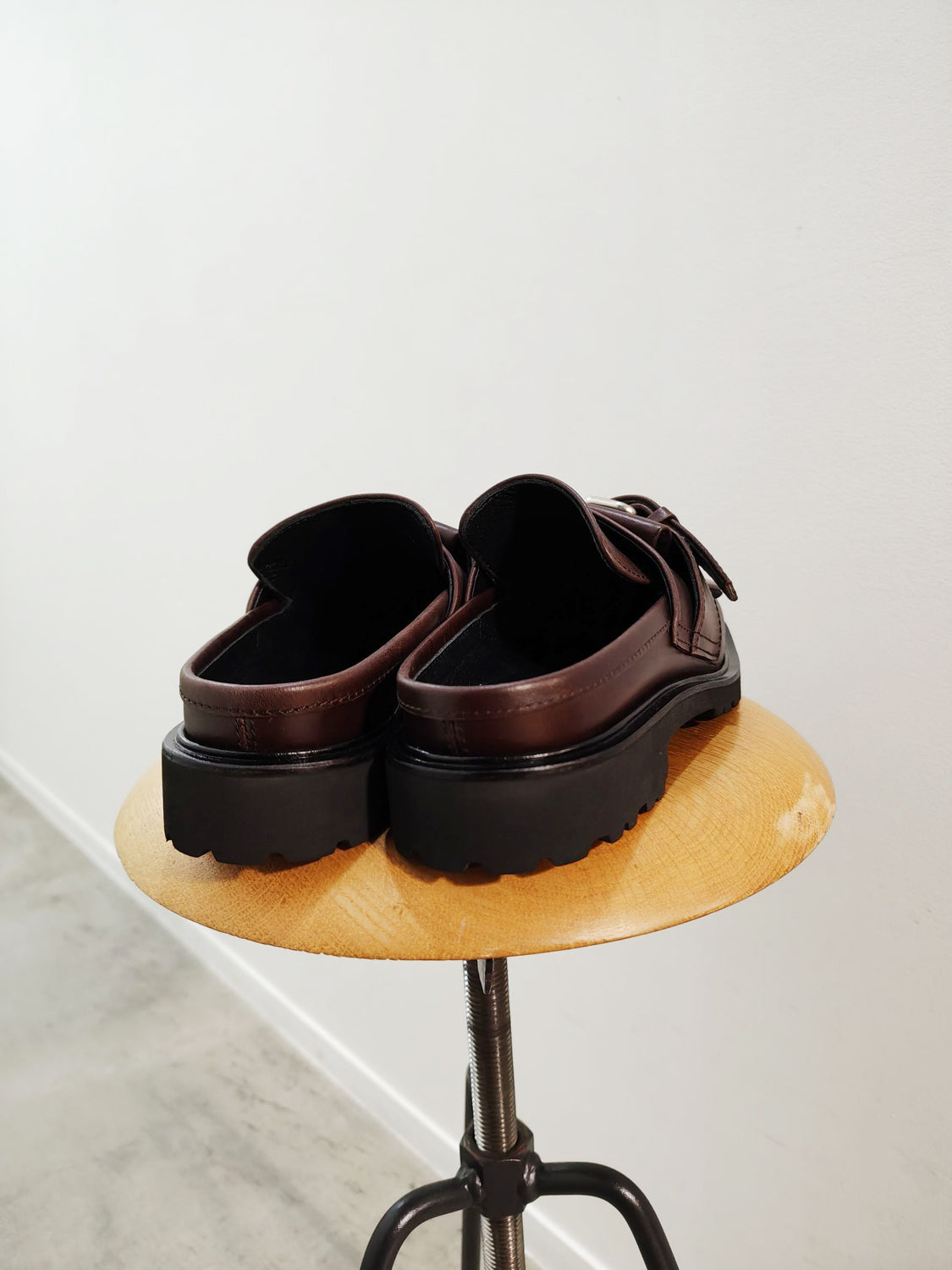 PIPPICHIC  SISSI LOAFERS BELT MULE 5